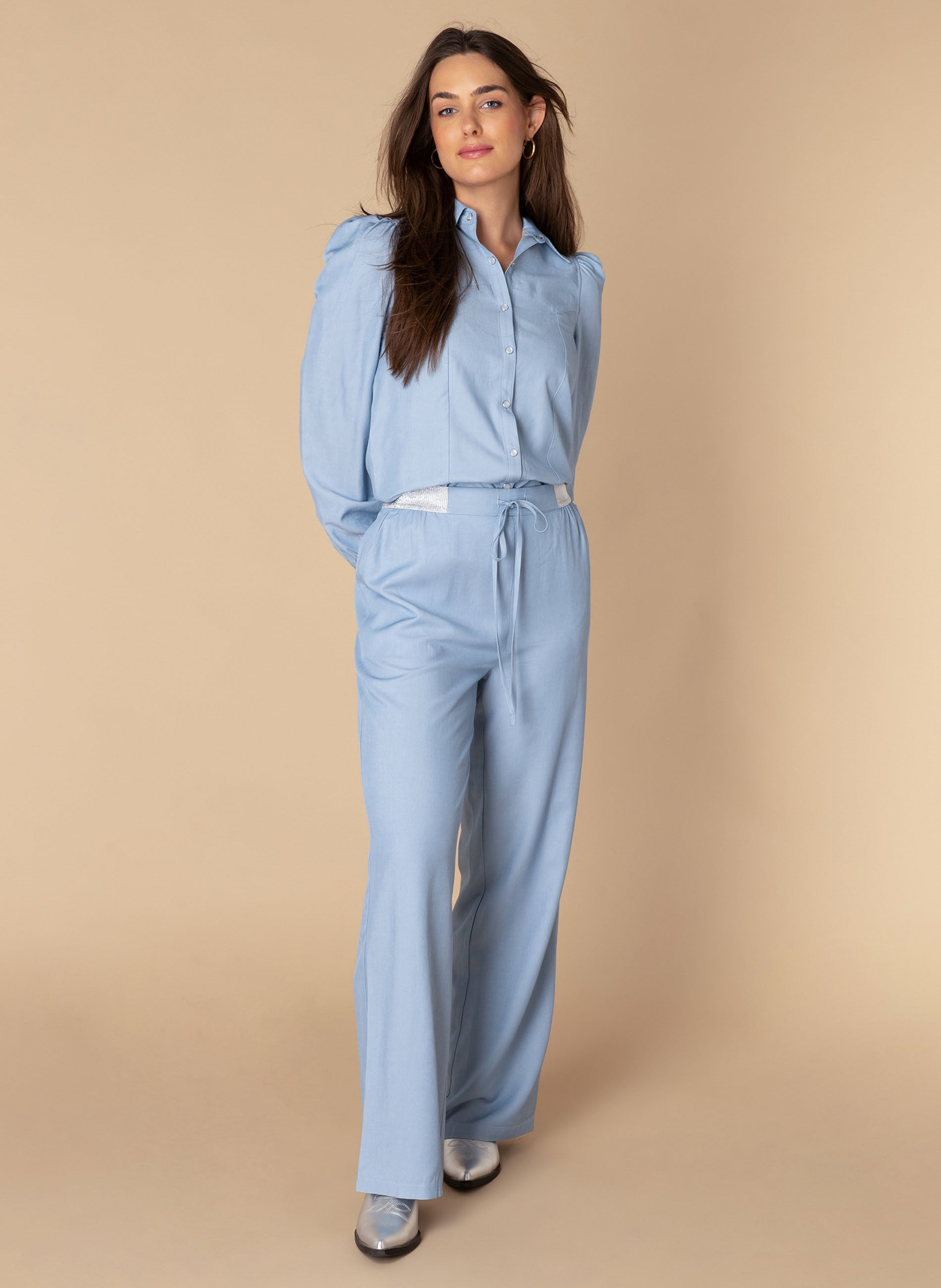 Nira | Faded Blue