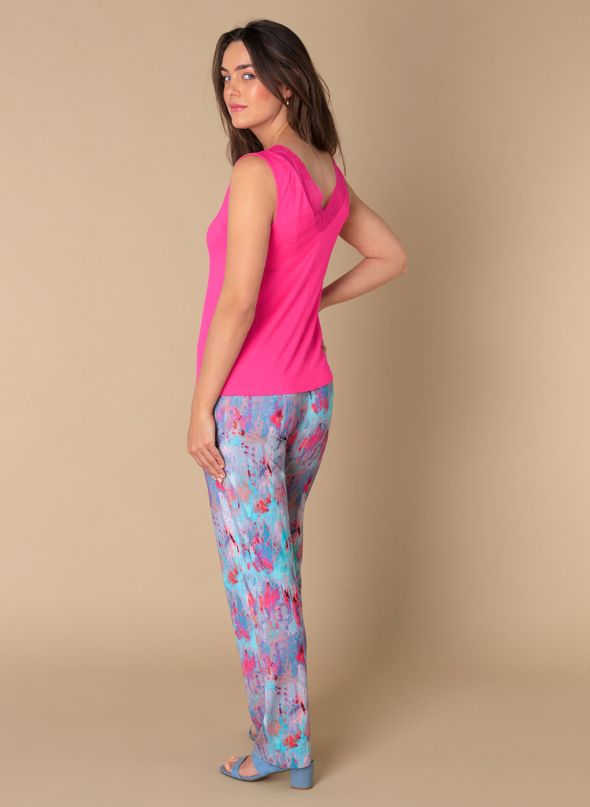 Neske | Bright Rose