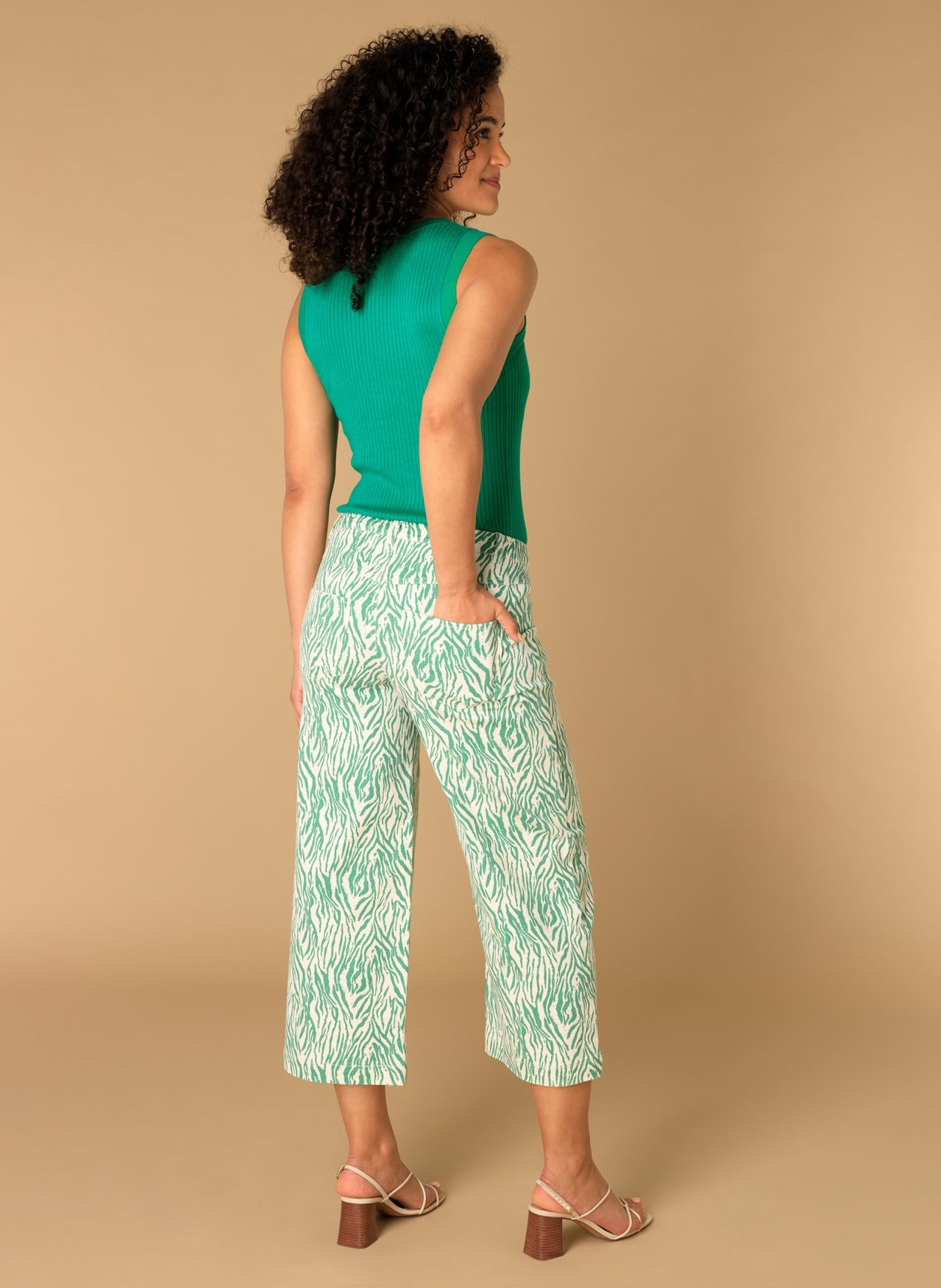 Milana | Off White/Multi-C