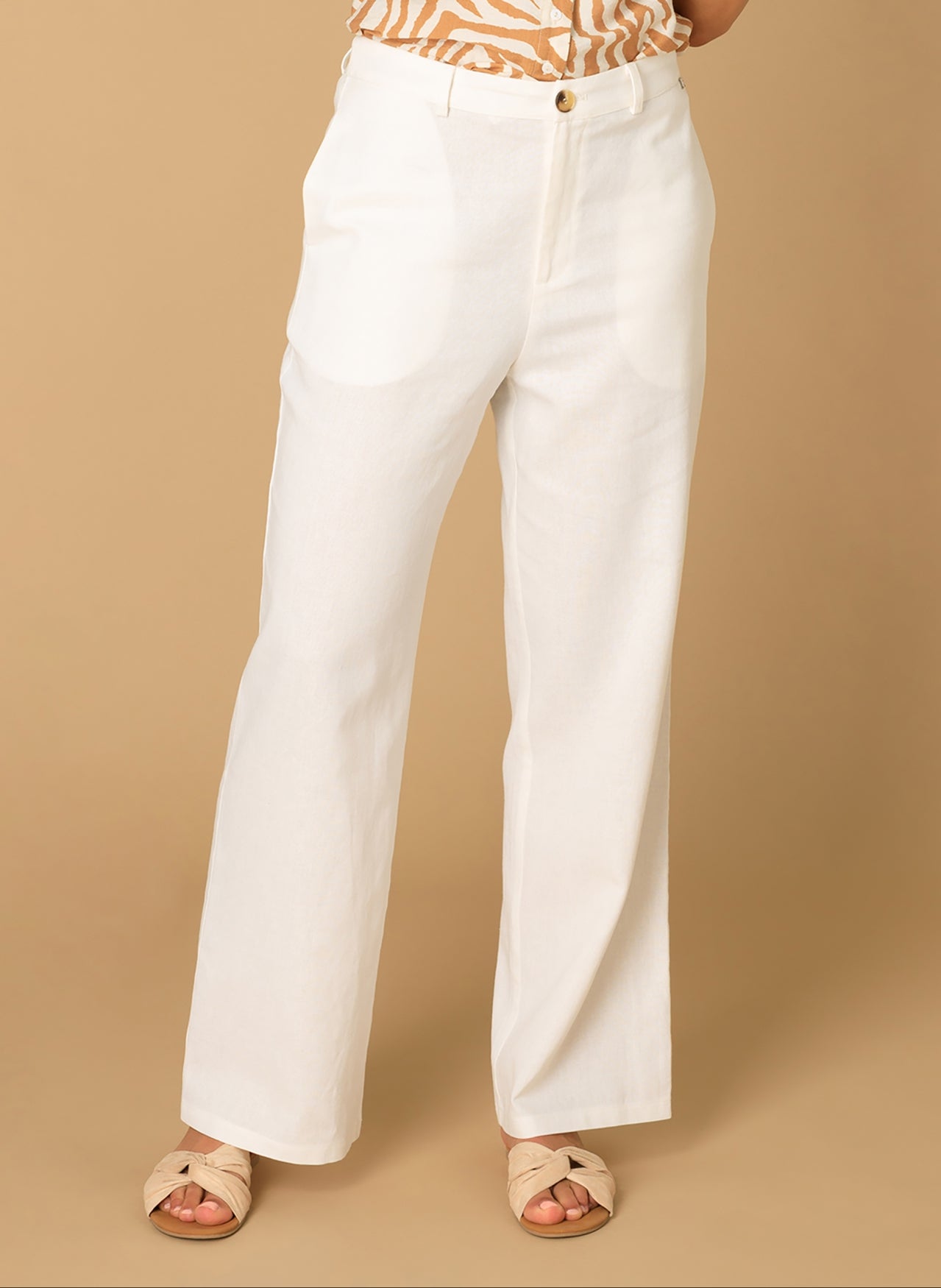Maura | Bright White