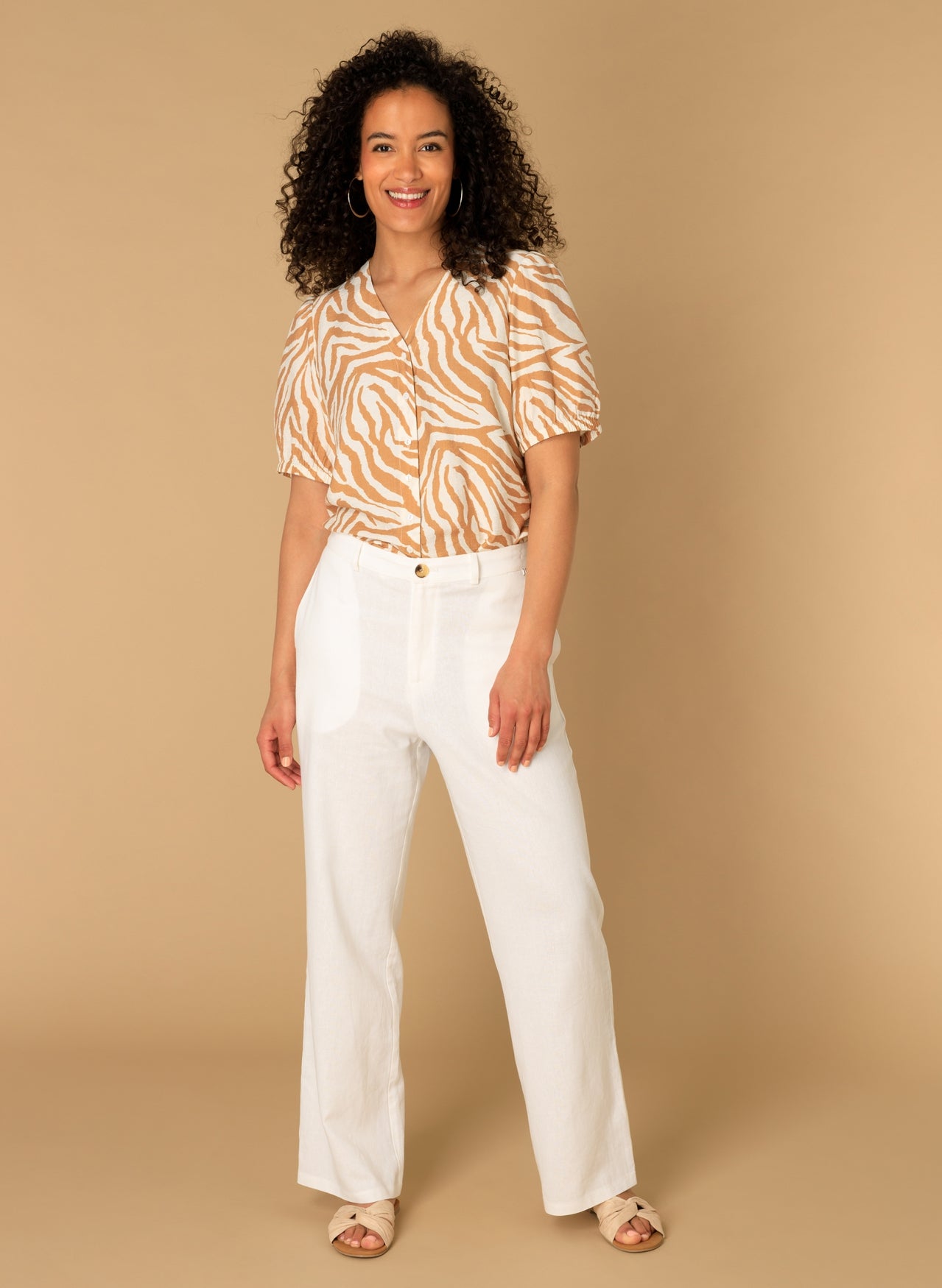 Maura | Bright White