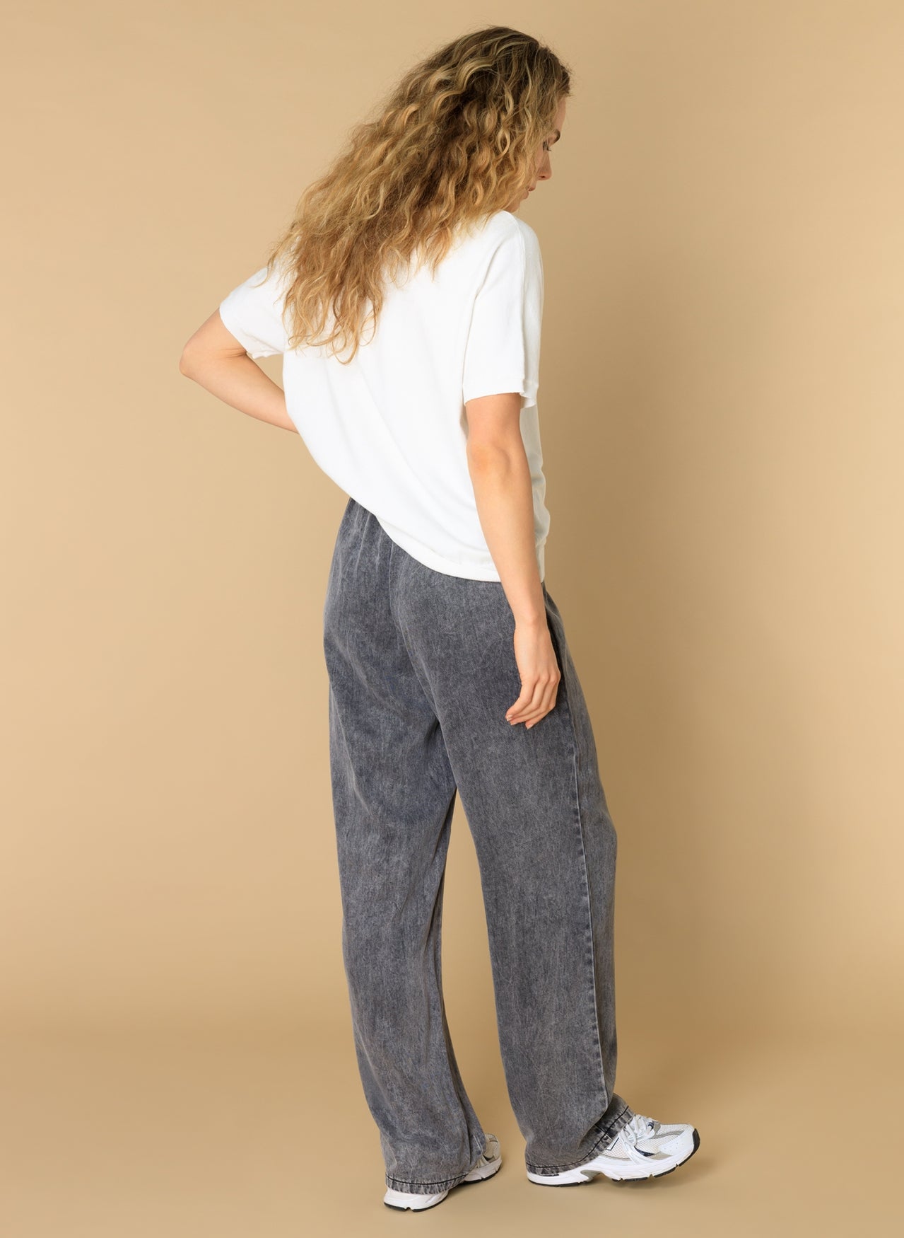 Elida | Black