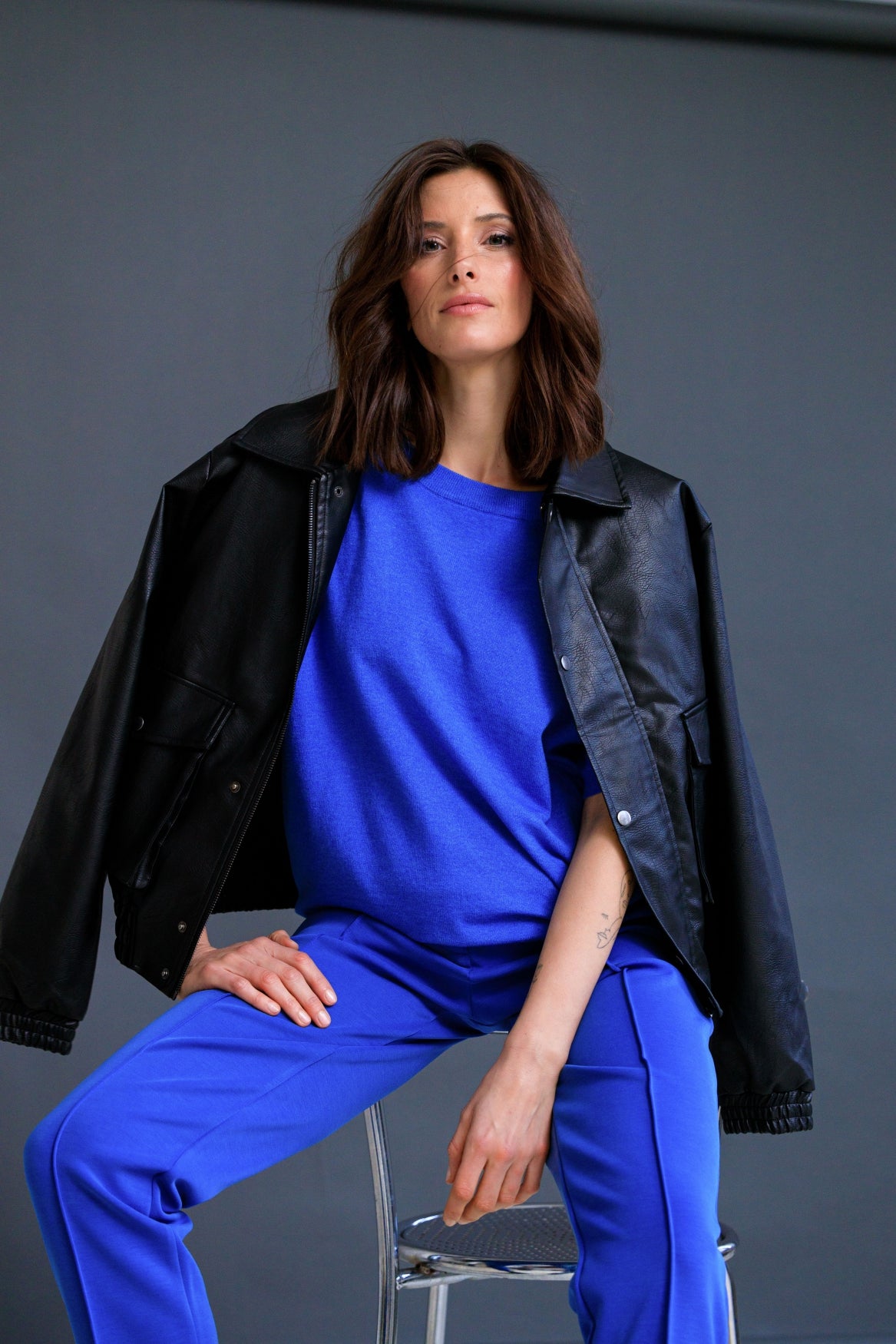 Eliz | Brilliant Blue