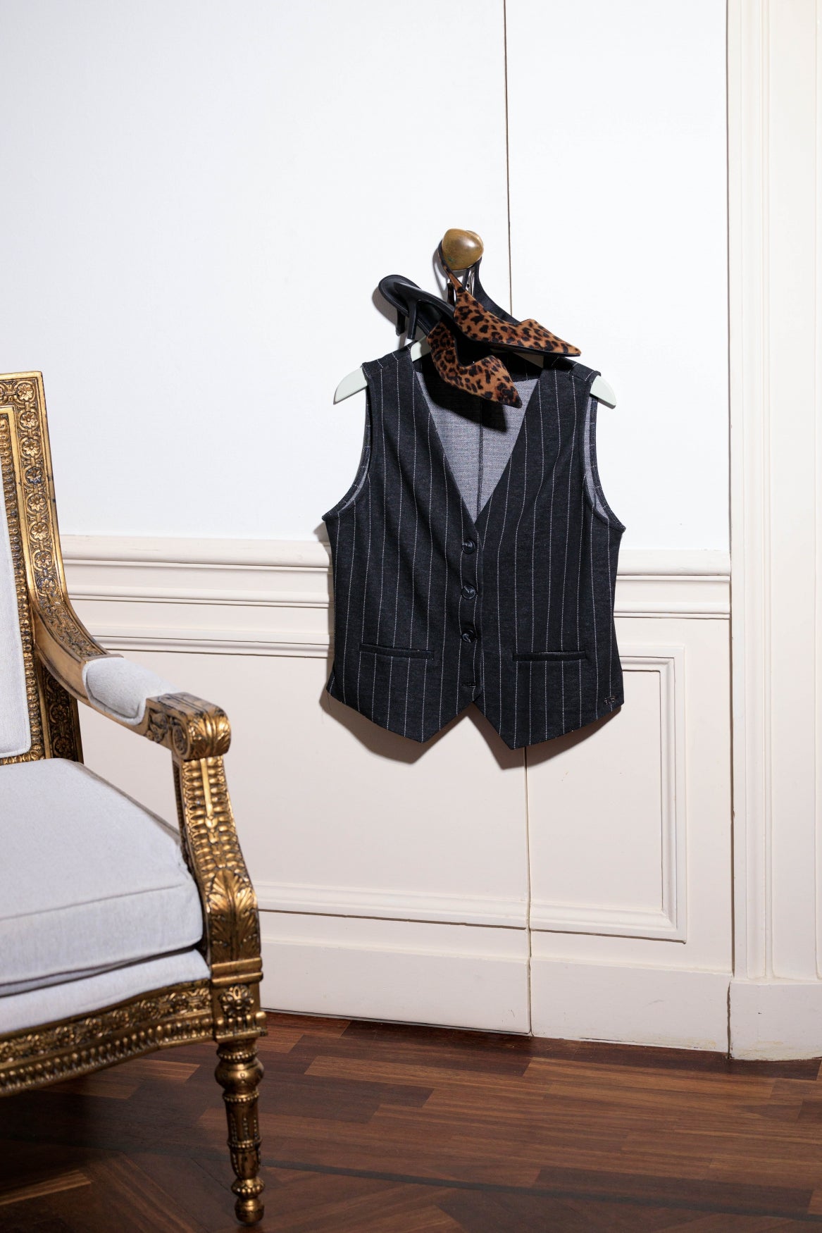 Roemi | Black/Multi-Colour