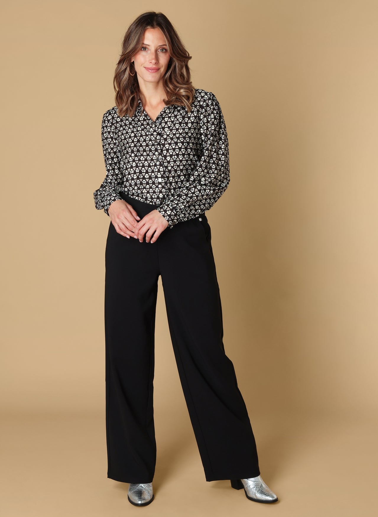 Sylvie | Black/Multi-Colour