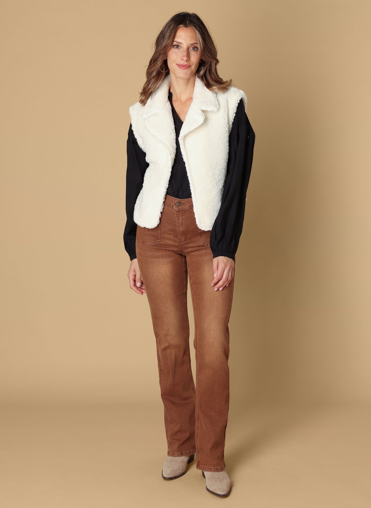 Saara | Off White