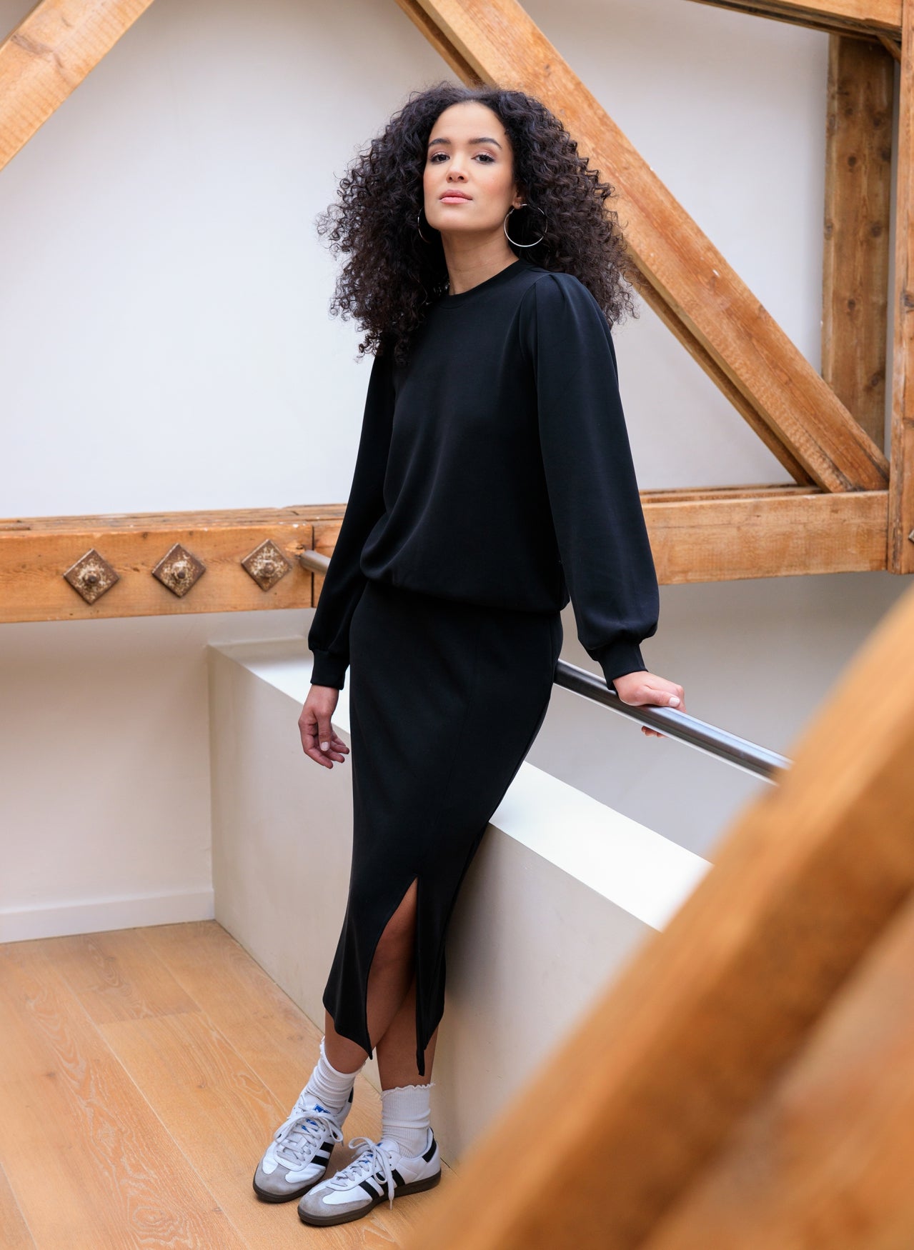 Stelle | Black