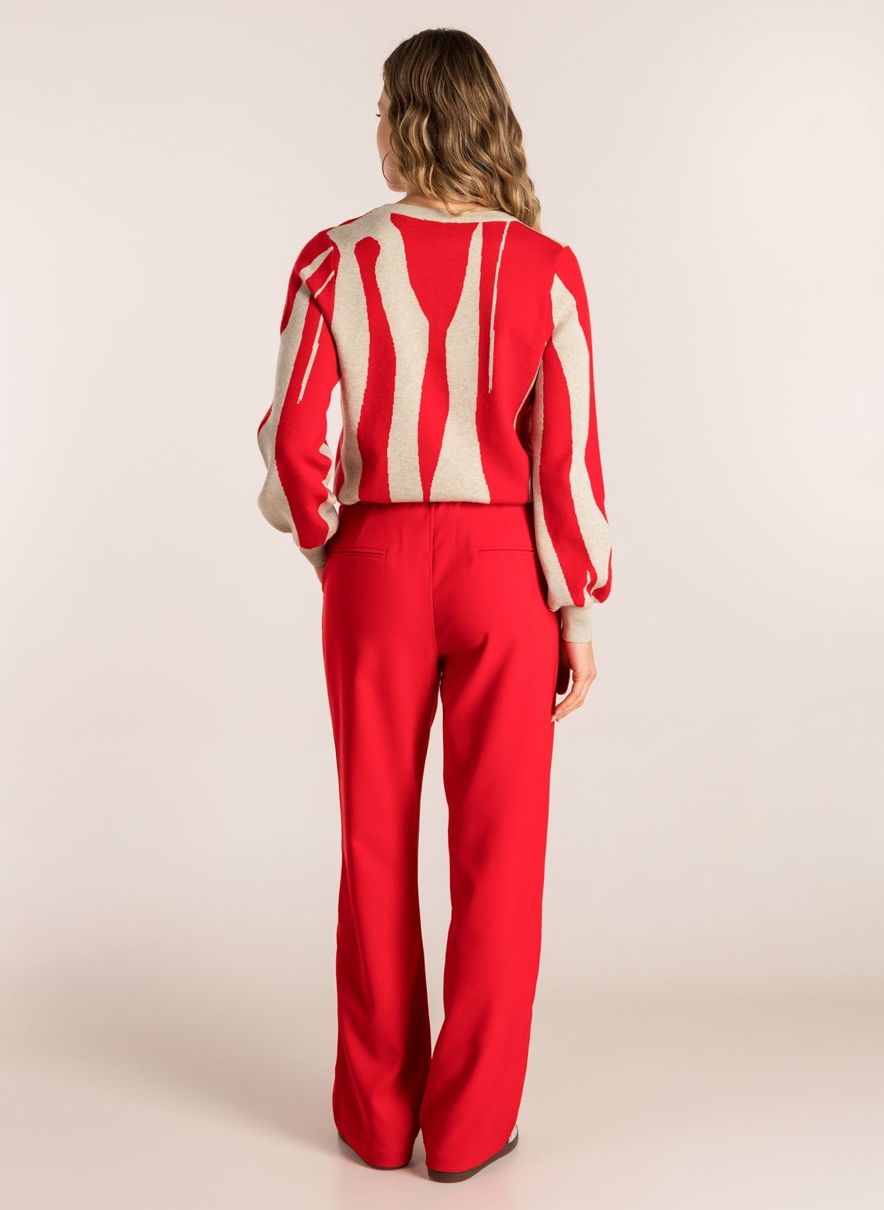 Sally | Red