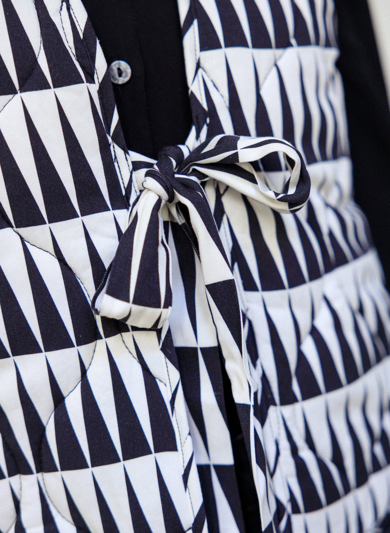 Sophy | Off-White/Schwarz