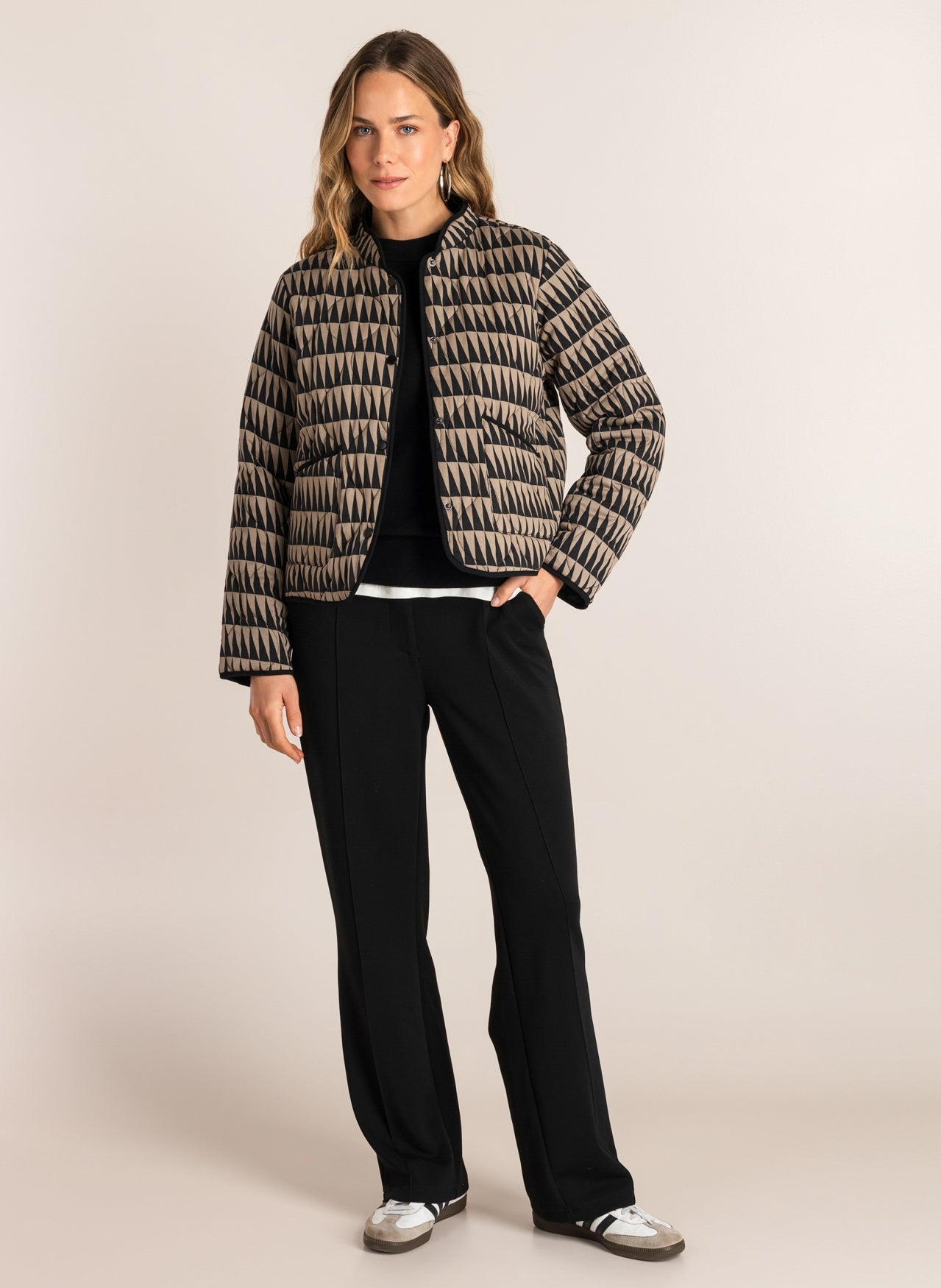 Sella | Earth/Black