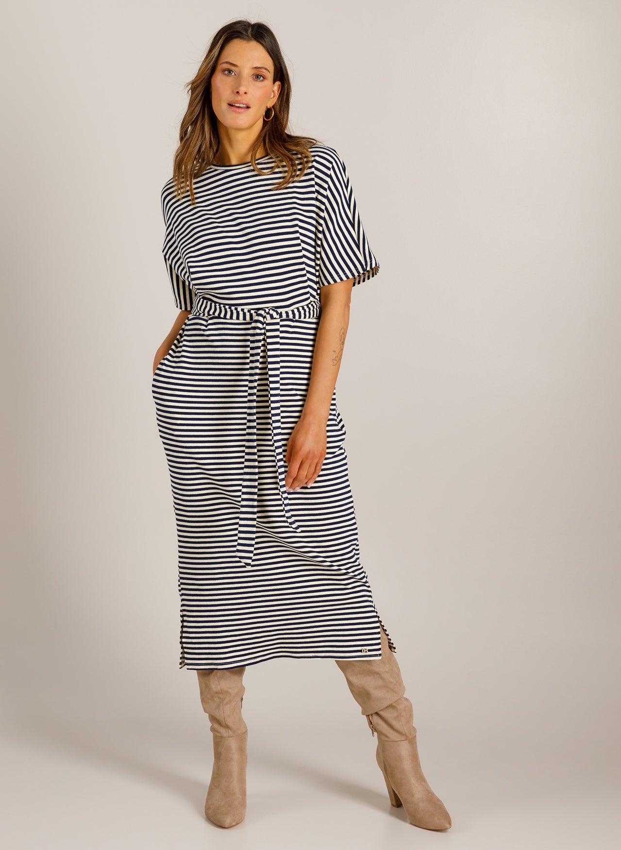 Vivi | Off White/Night Blue