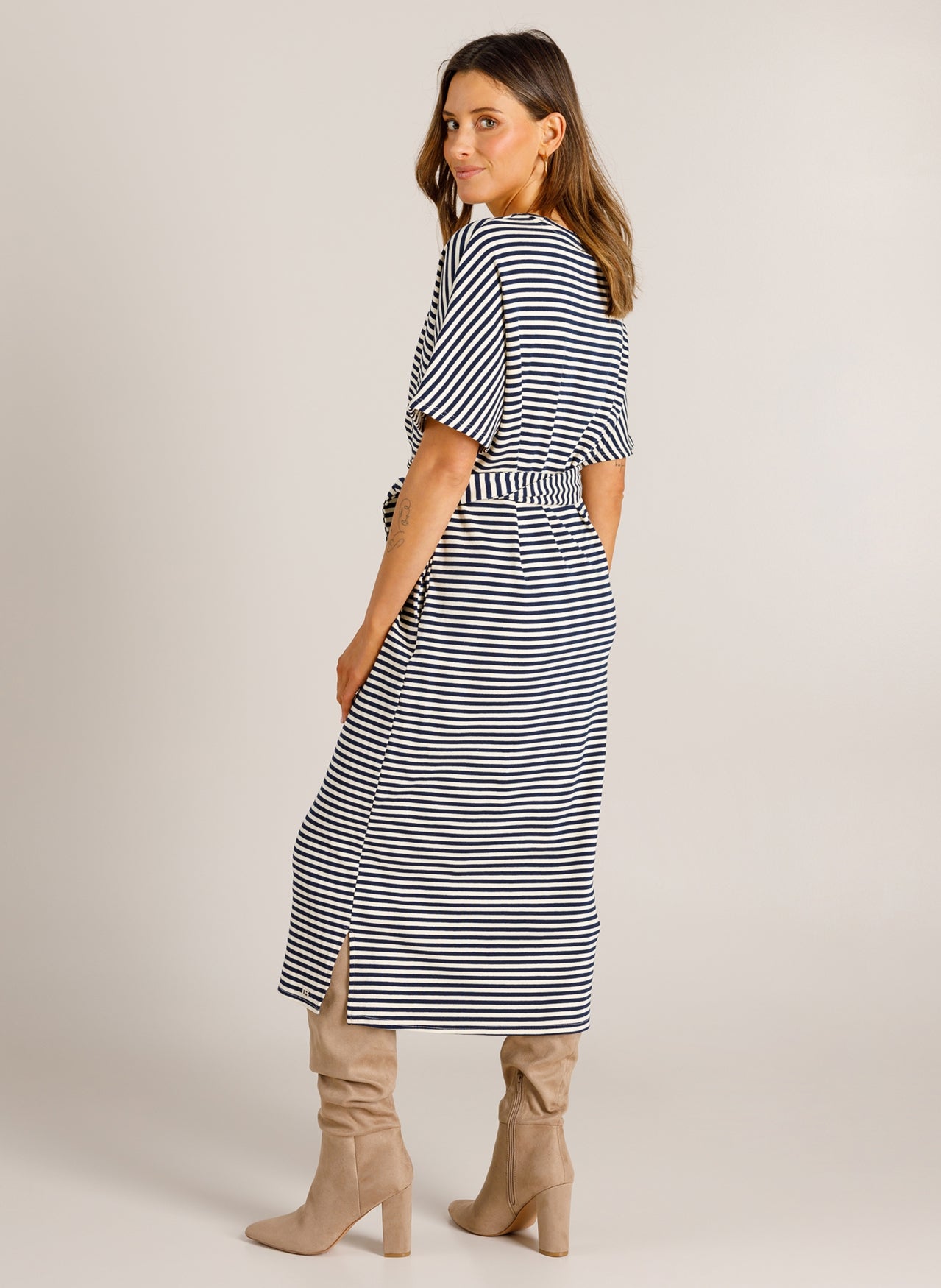 Vivi | Off White/Night Blue