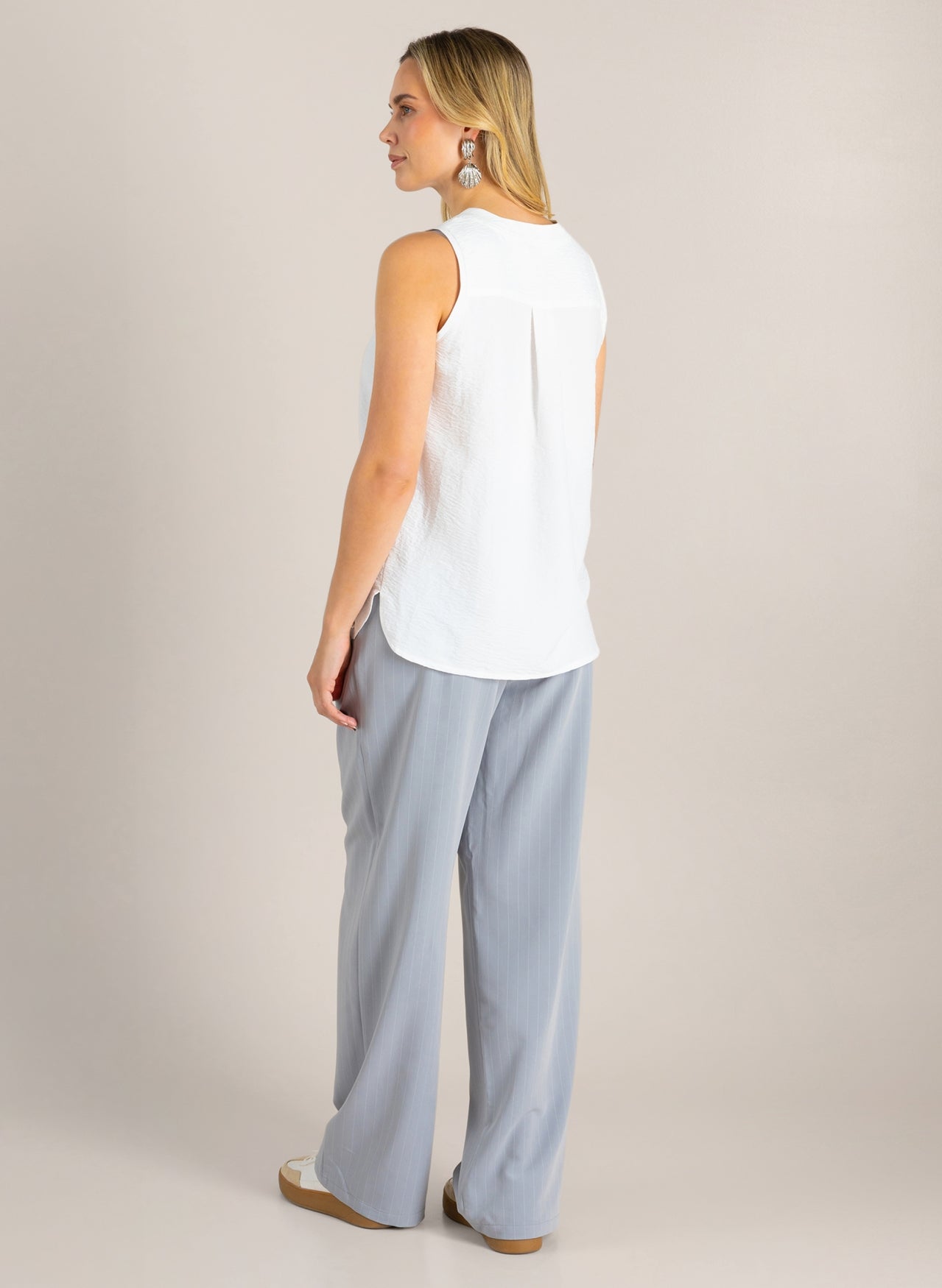 Geneva | White