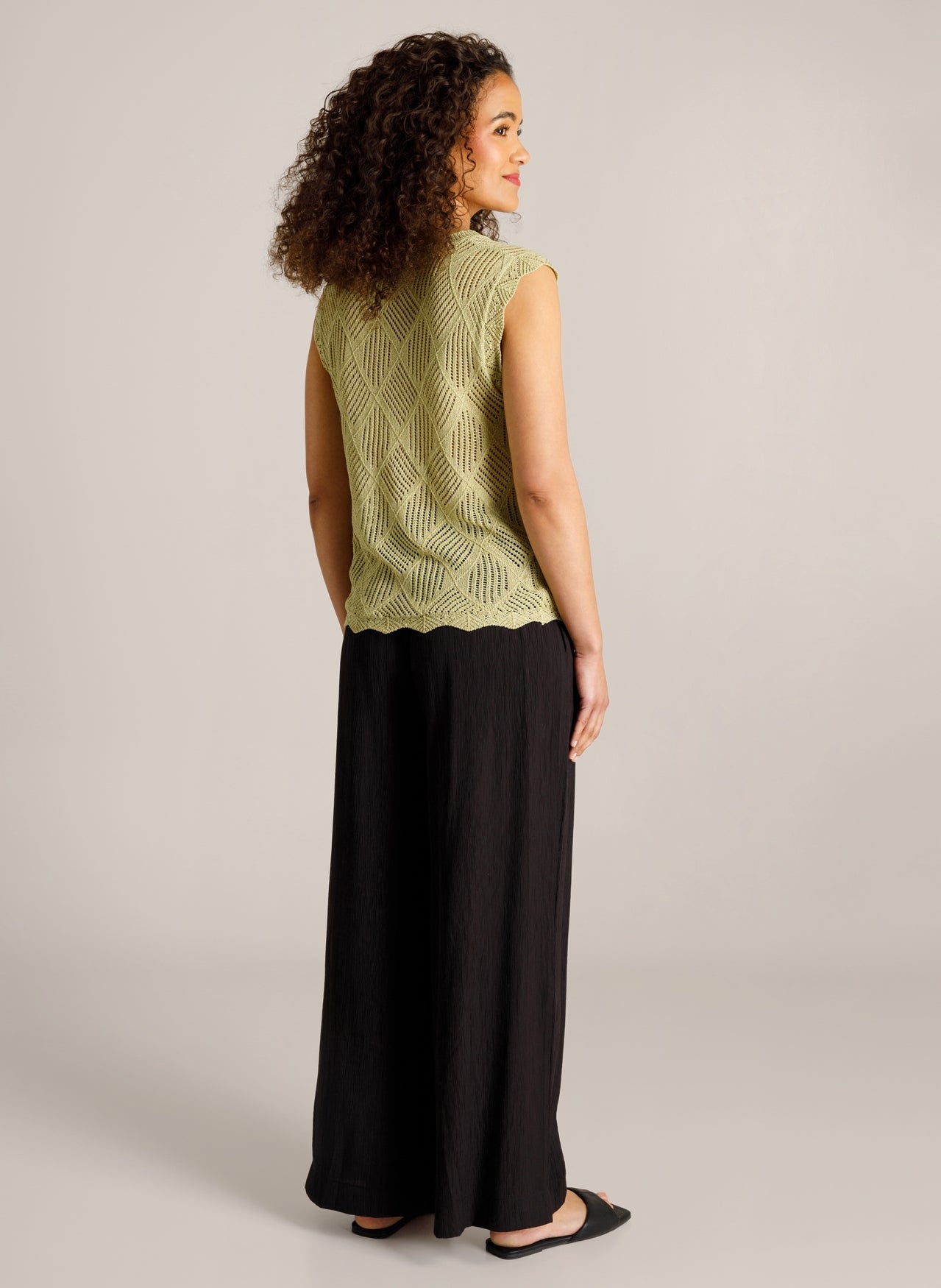 Christina | Pistachio