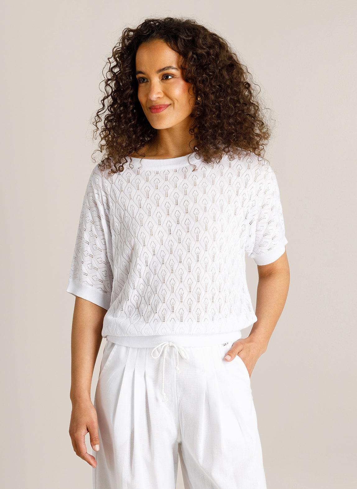 Cleo | White