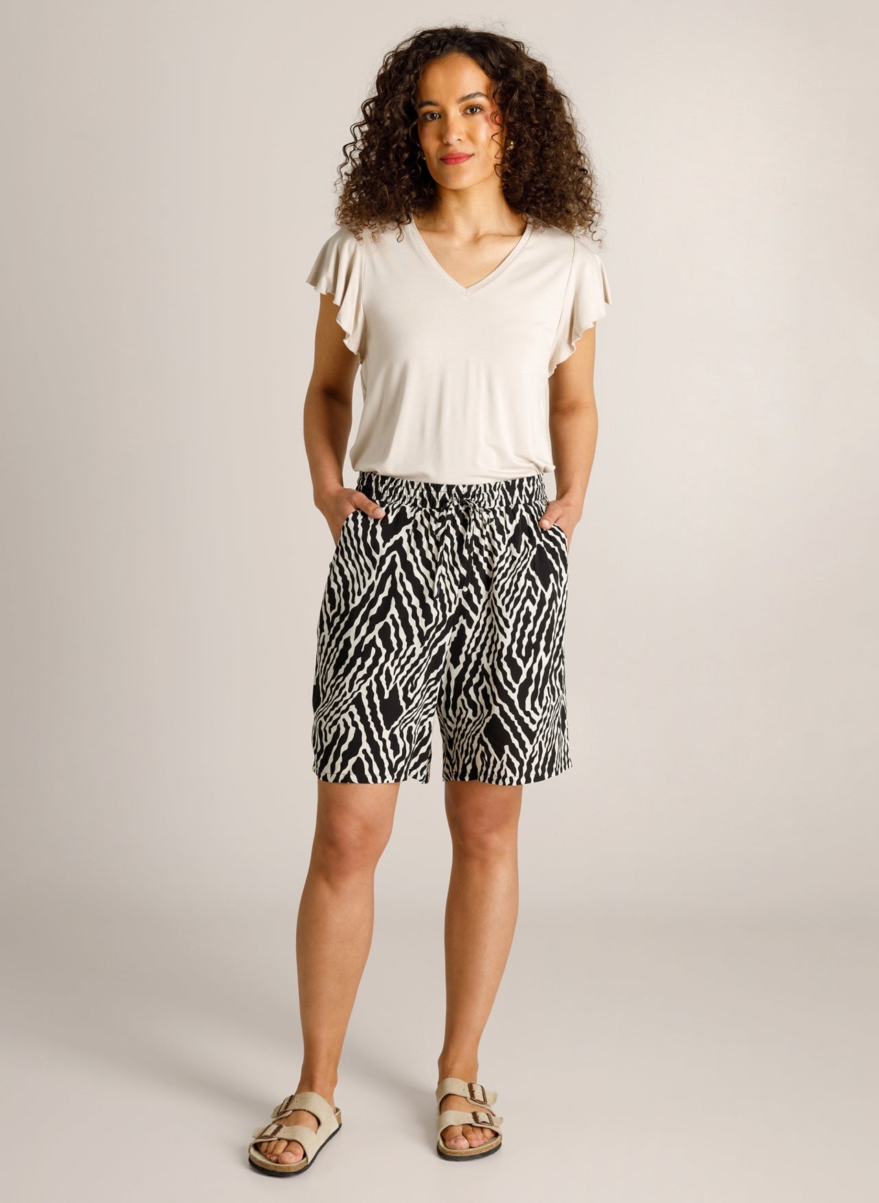 Charlot | Black/White
