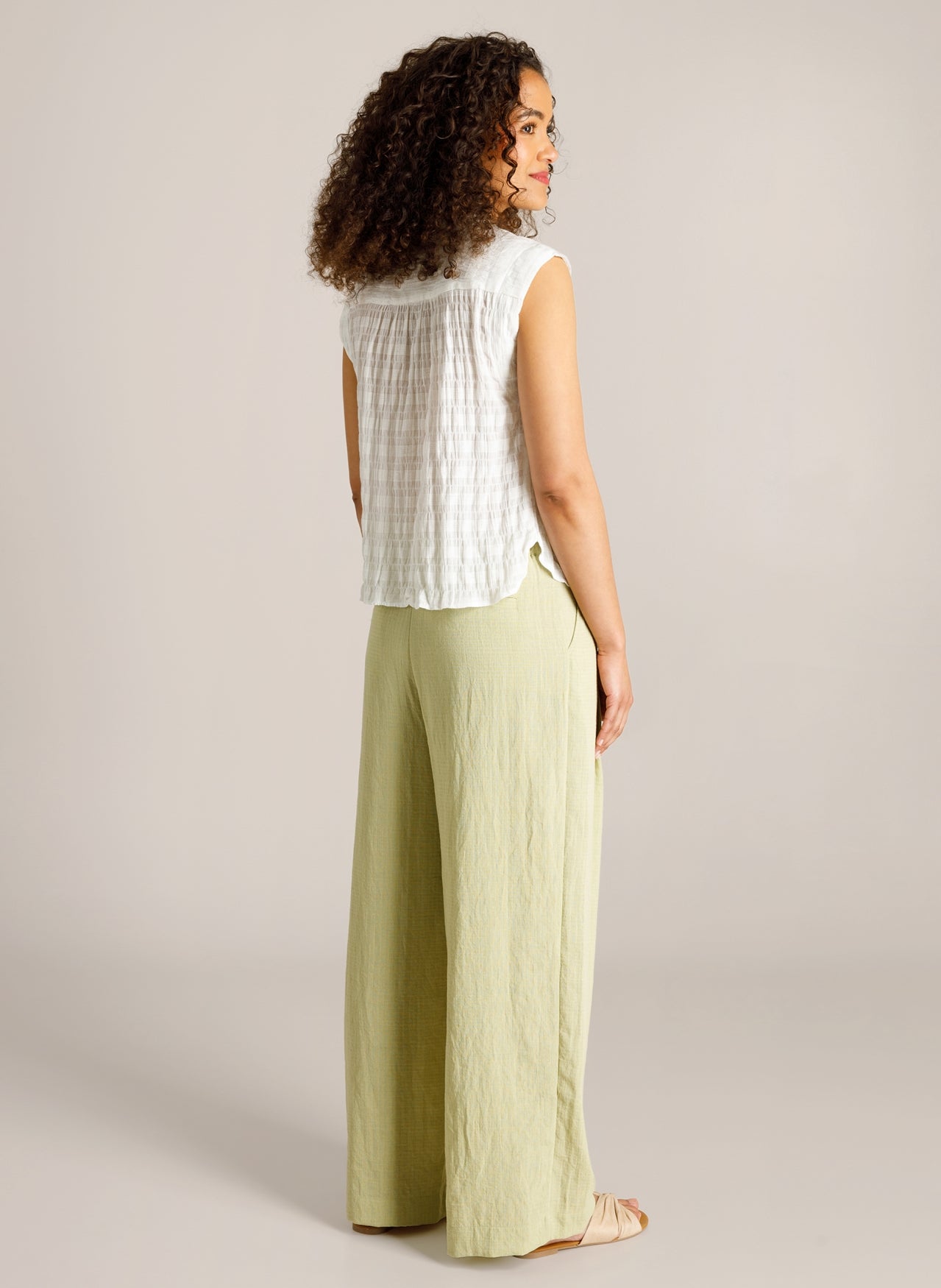 Cheryl | White