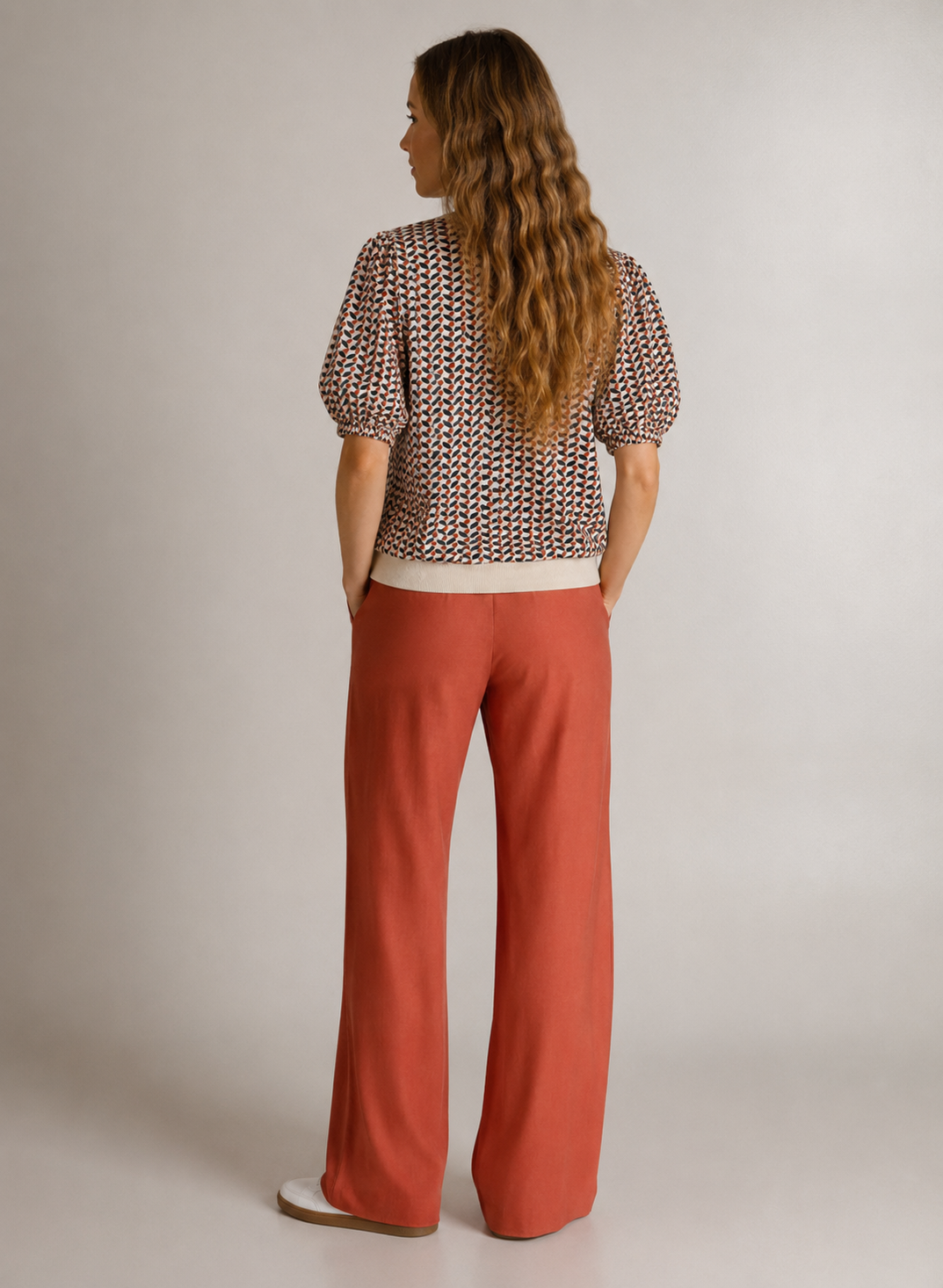 Dieke | Kit/Multi-Colour