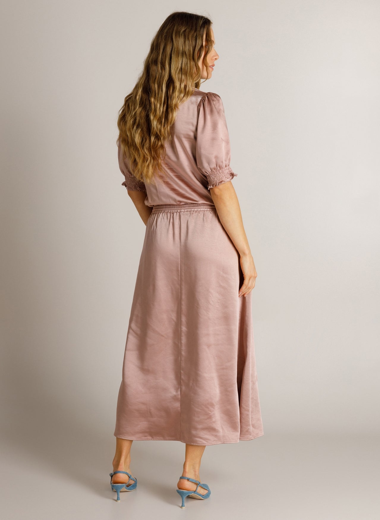 Dilana | Old Pink