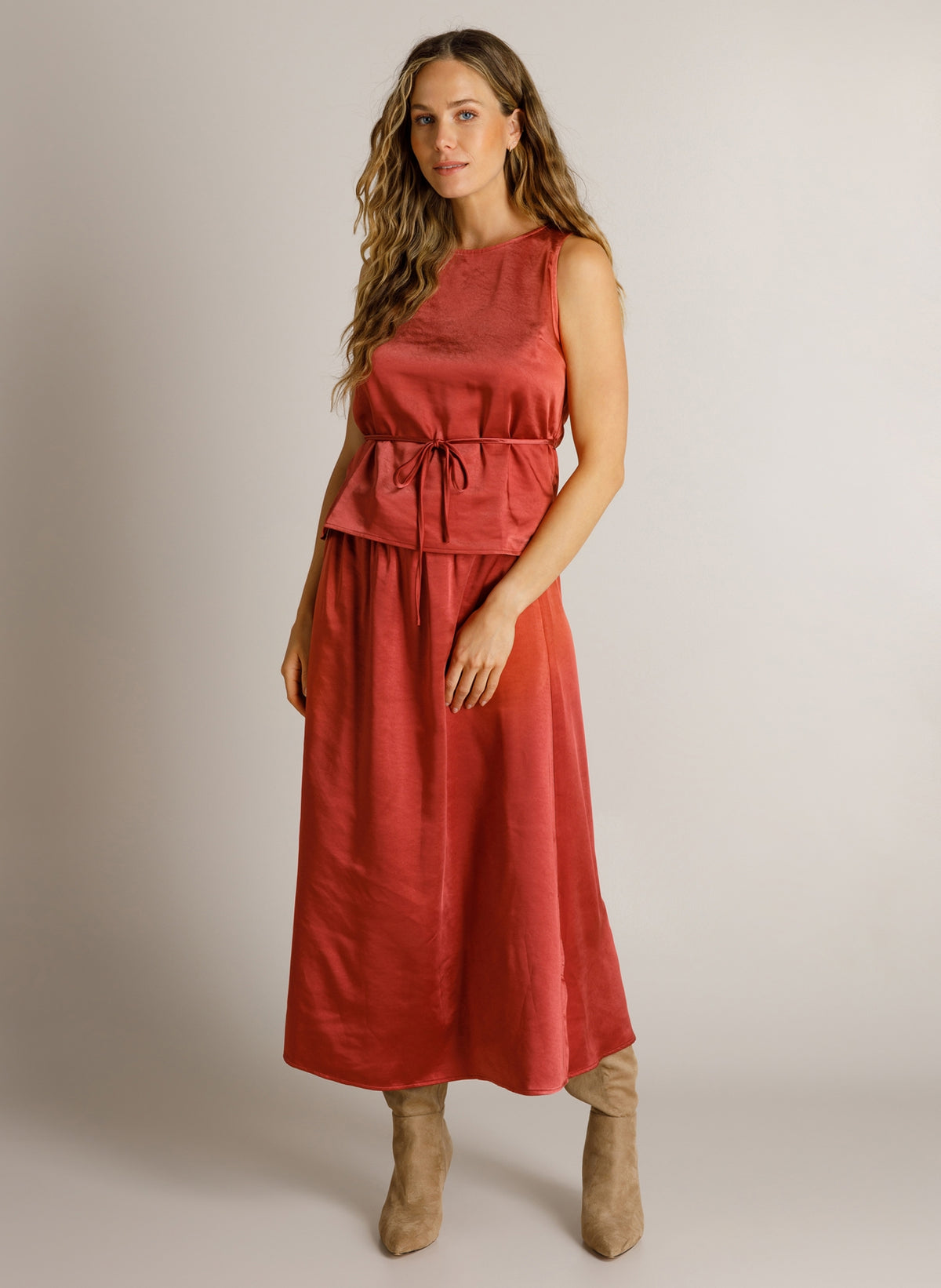 - | Barn Red