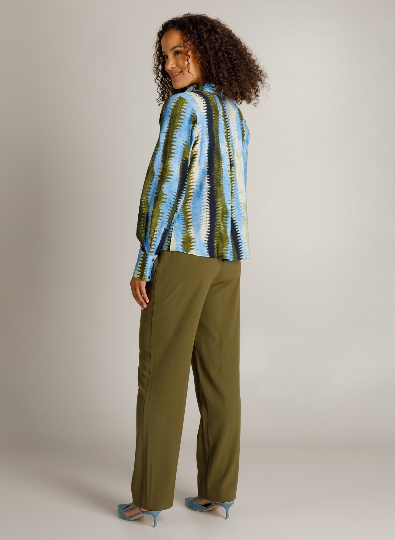 Huda | Sky Blue/Multi color