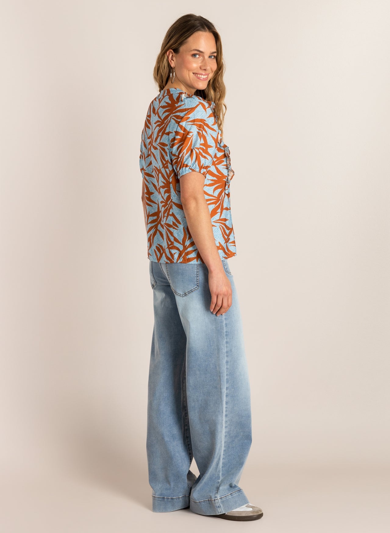 Phebe | Light Blue/Multi-Col