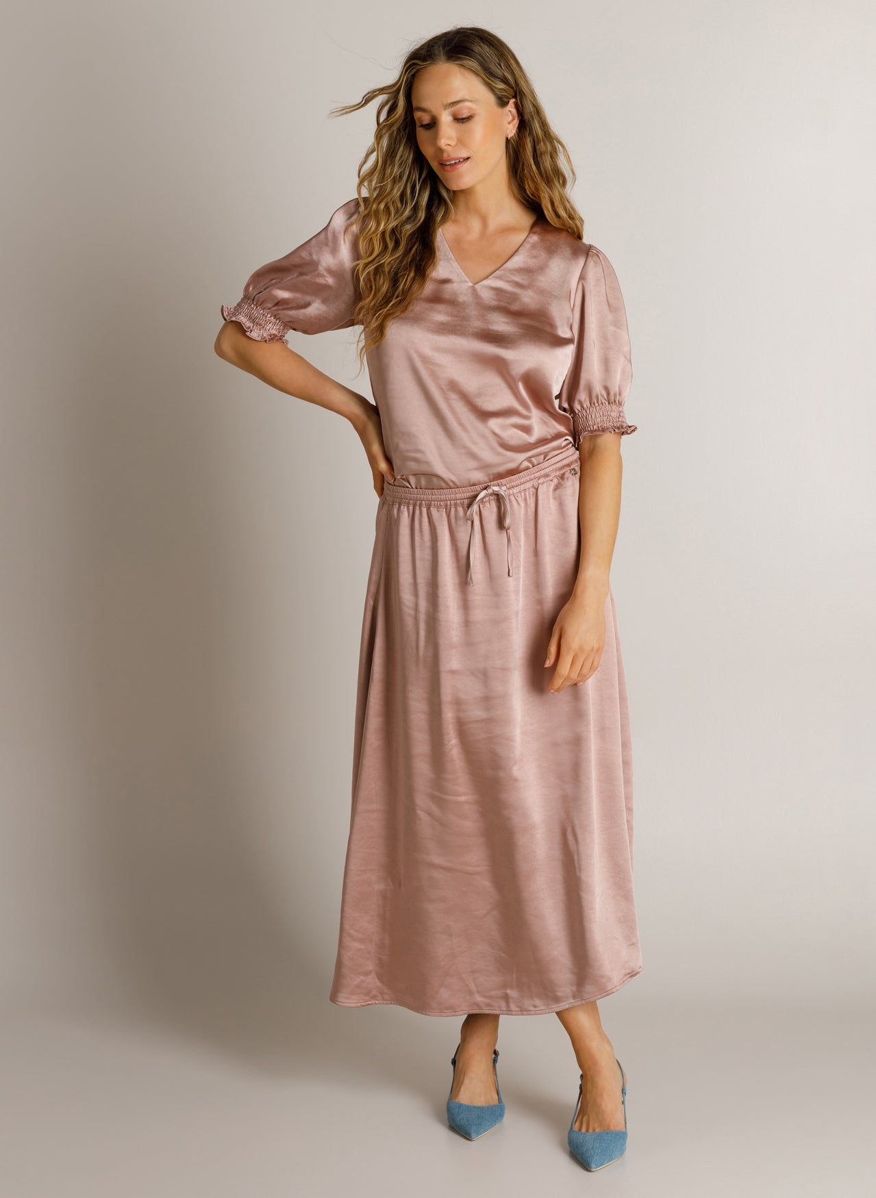 Doreen | Old Pink