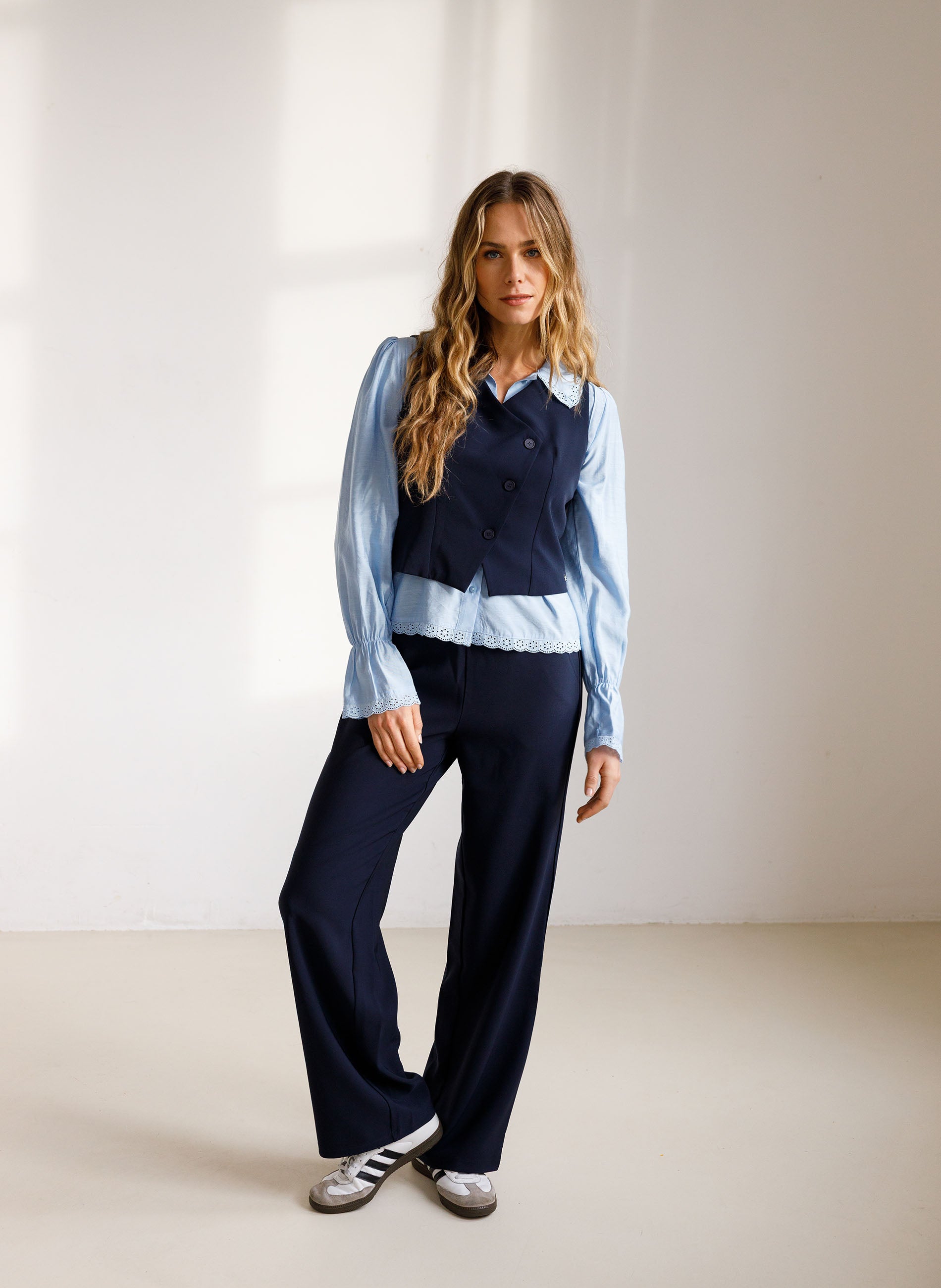 Heela | Dark Blue