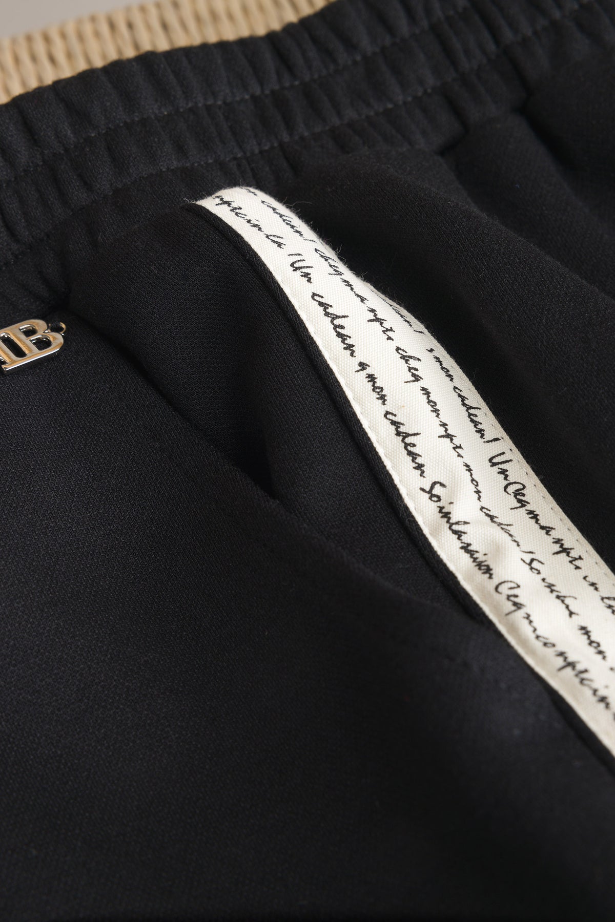 IBMandy | Black