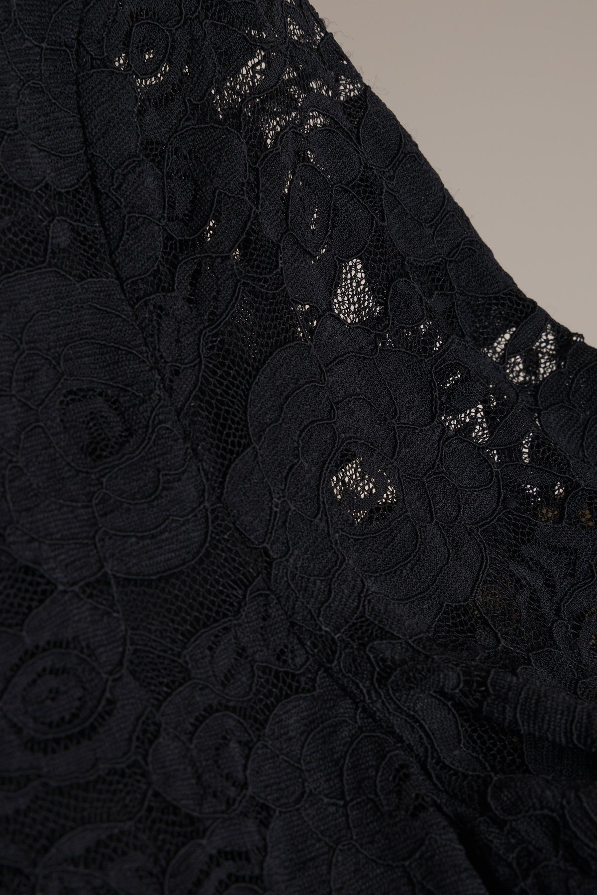 IBMeta | Black