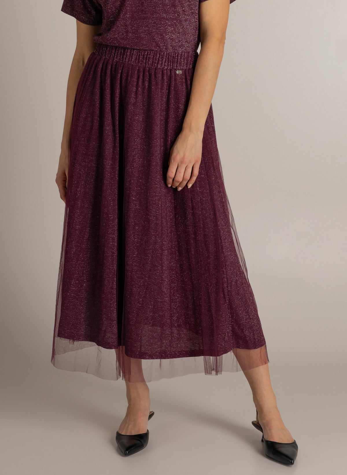 IBMirja | Dark Wine Red
