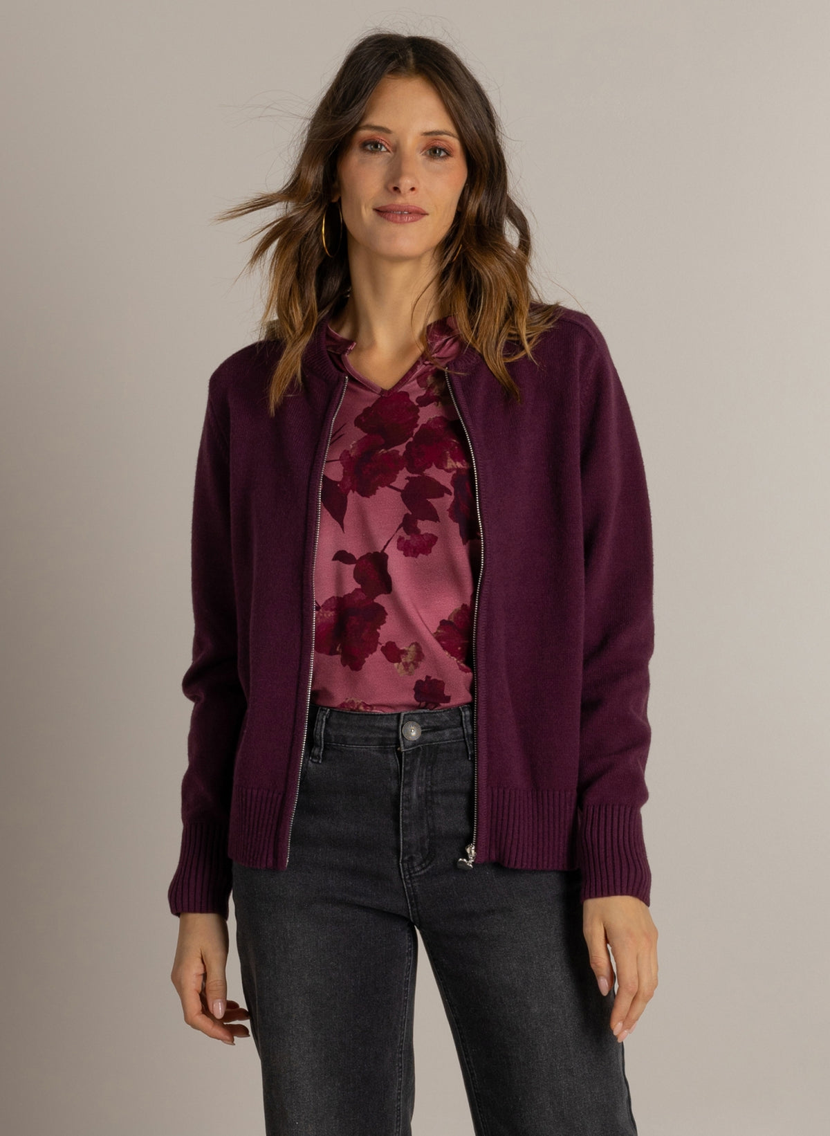 IBMilla | Dark Wine Red