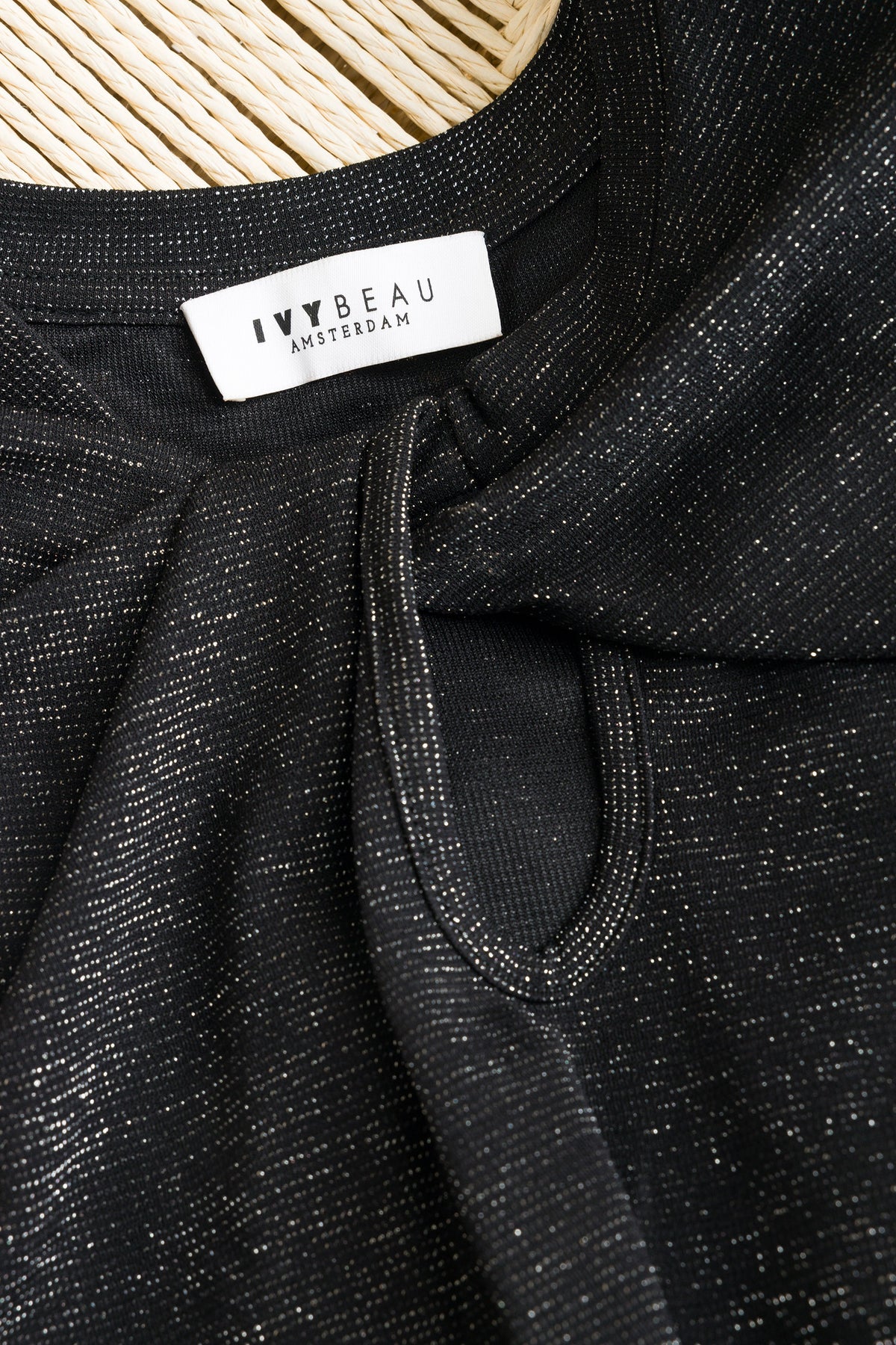 IBMyron | Black