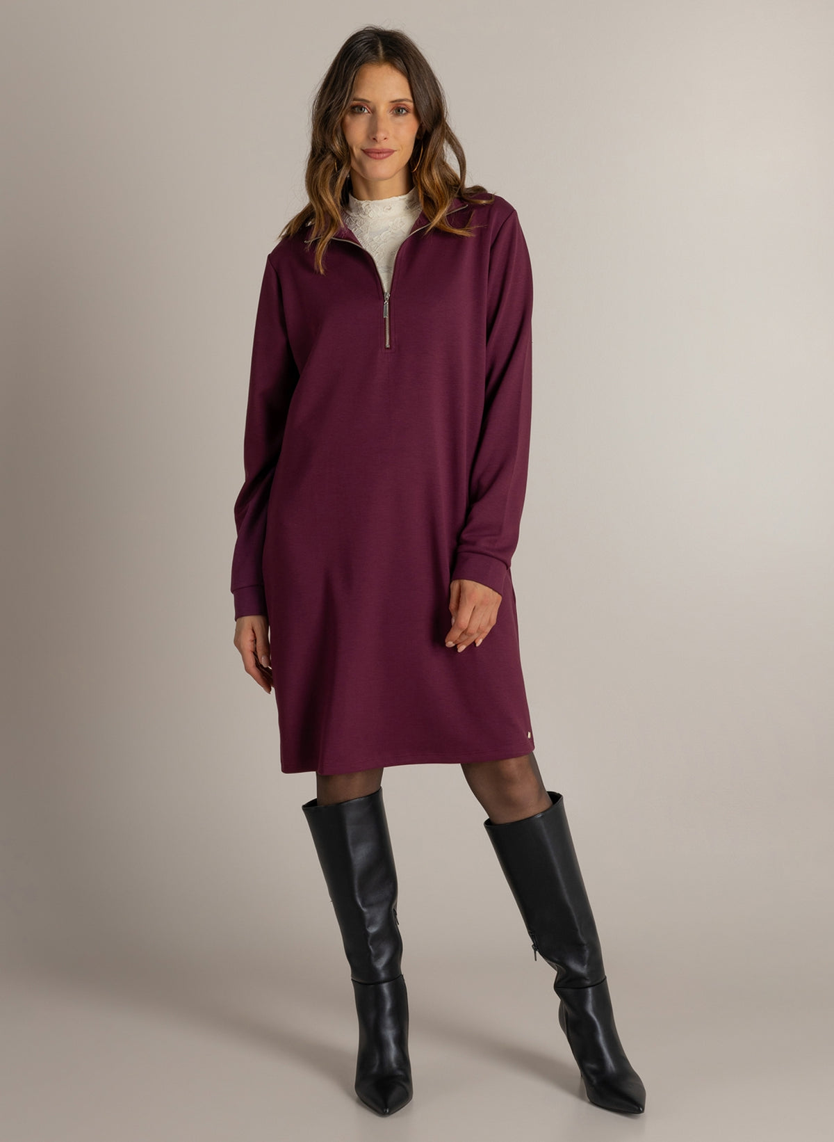 IBMarijke | Dark Wine Red