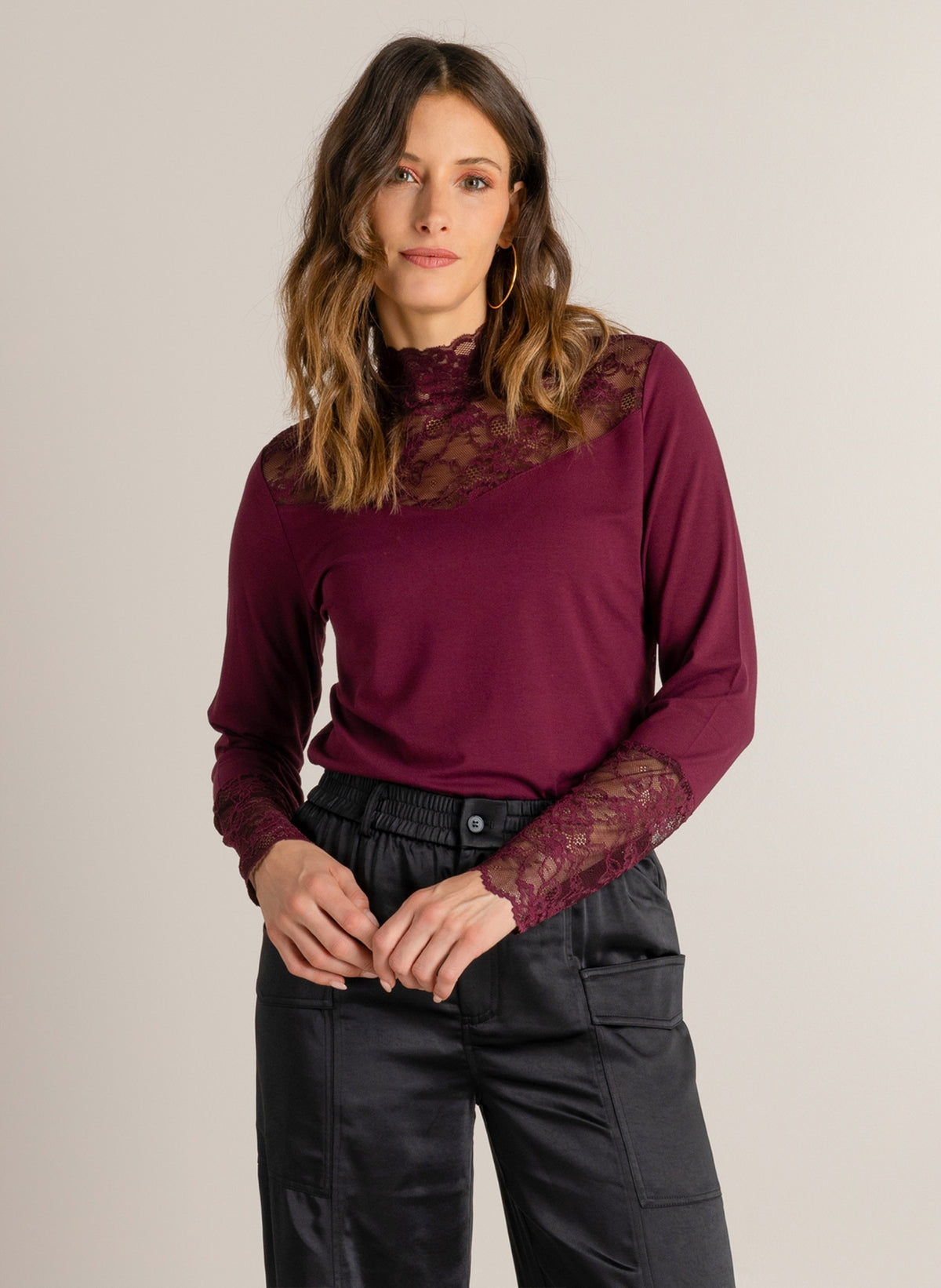 IBMarte | Dark Wine Red