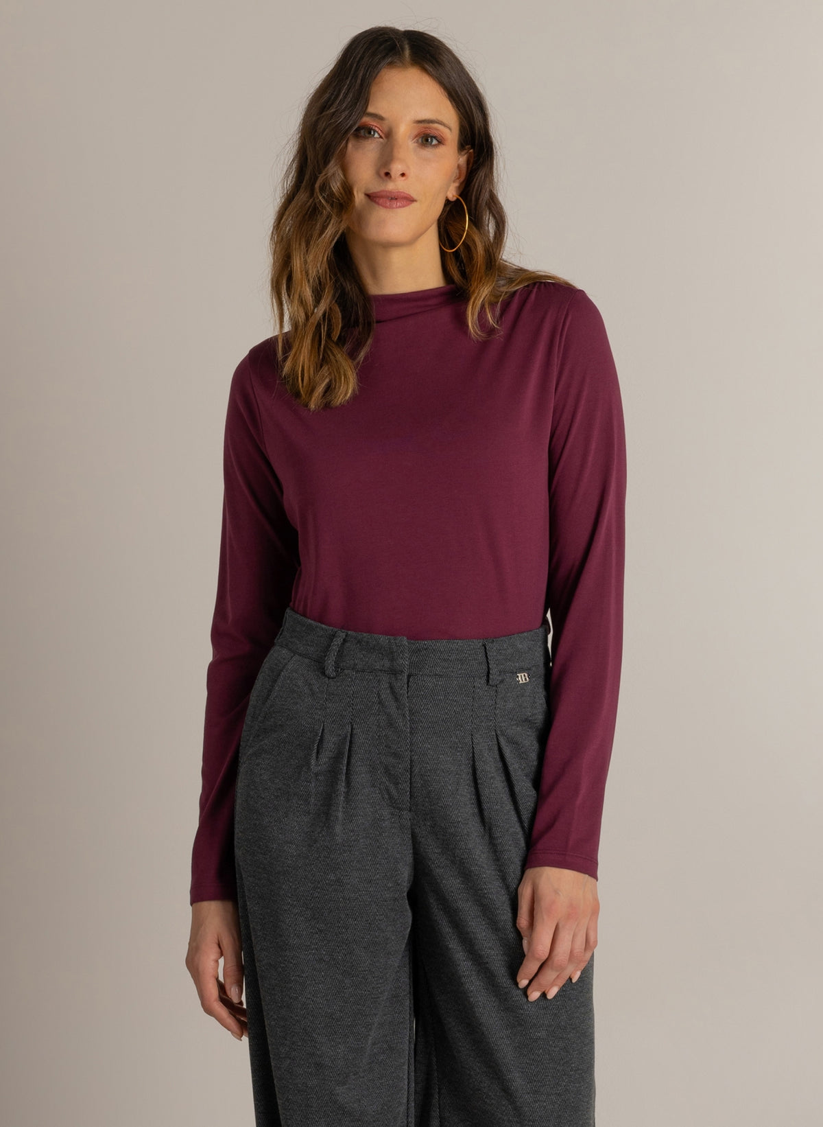 IBMinne | Dark Wine Red
