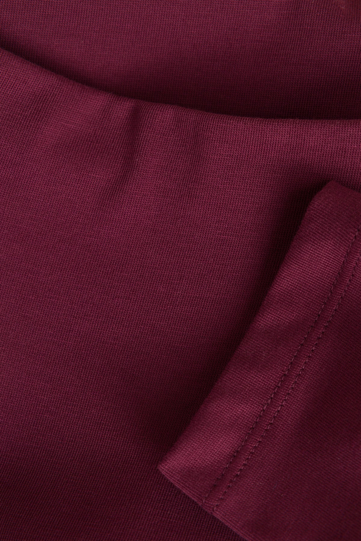 IBMinne | Dark Wine Red