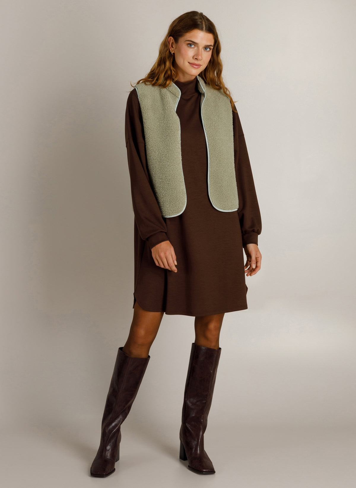 Kyla | Smoked Green