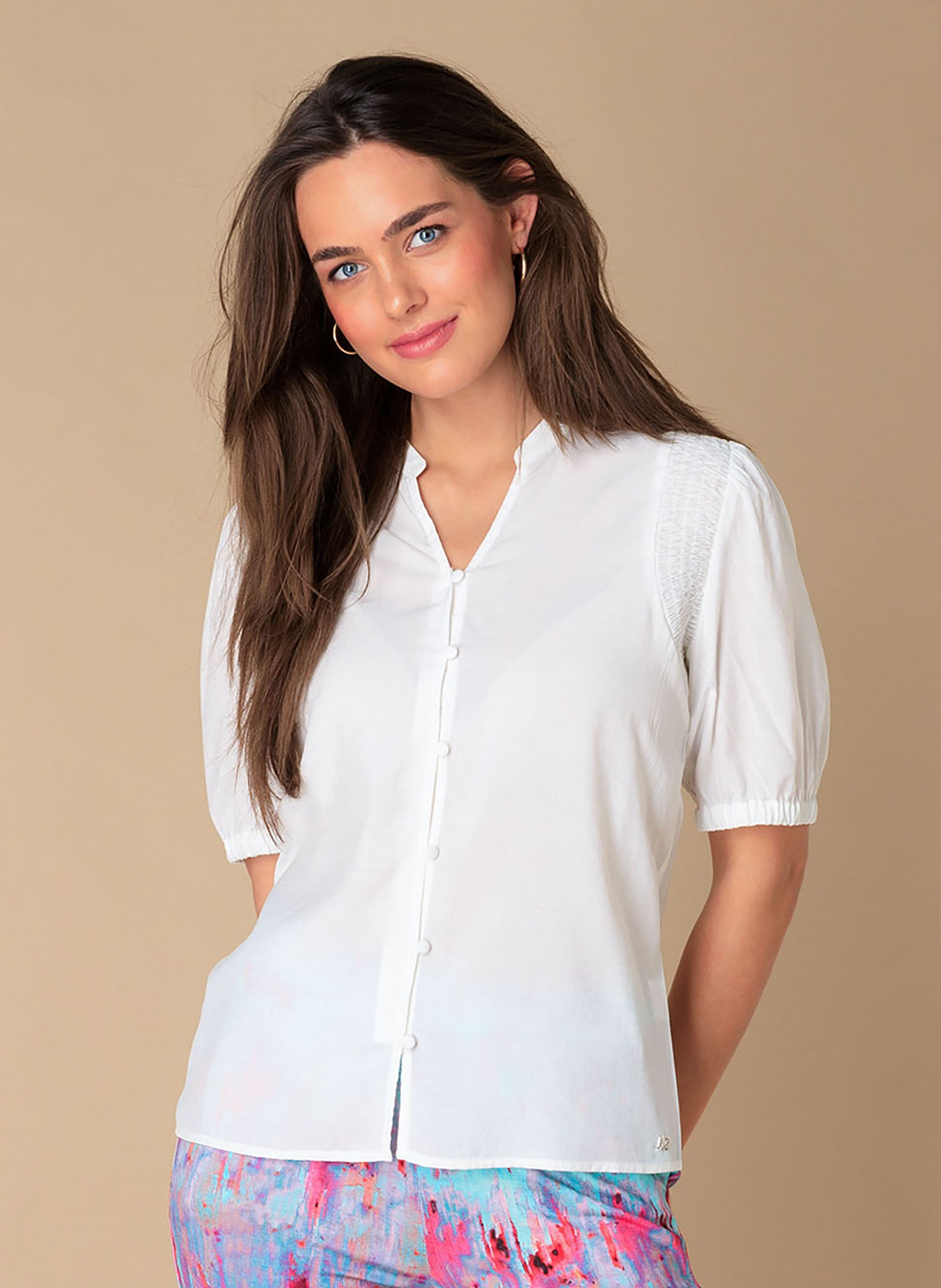 Noortje | White