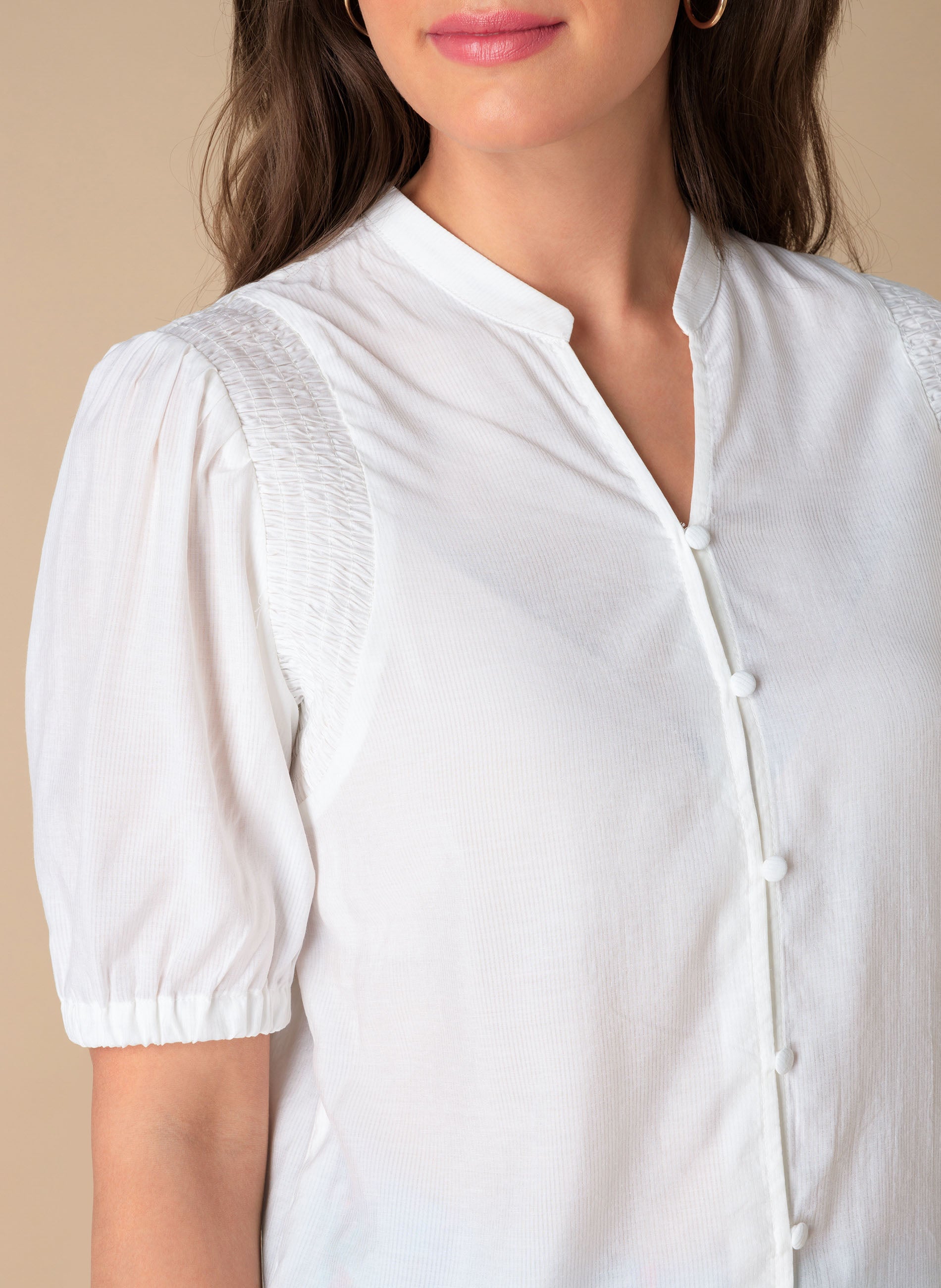 Noortje | White