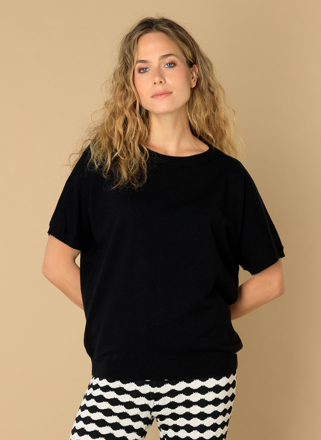 Eliz | Black