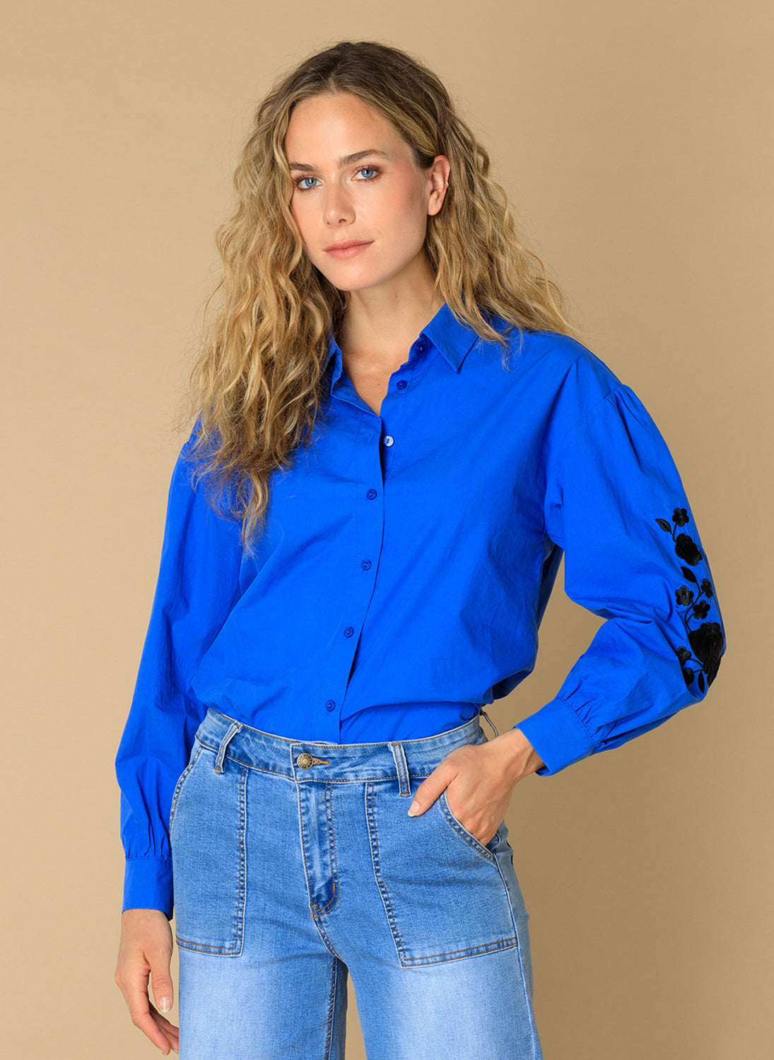 Eslina | Brilliant Blue
