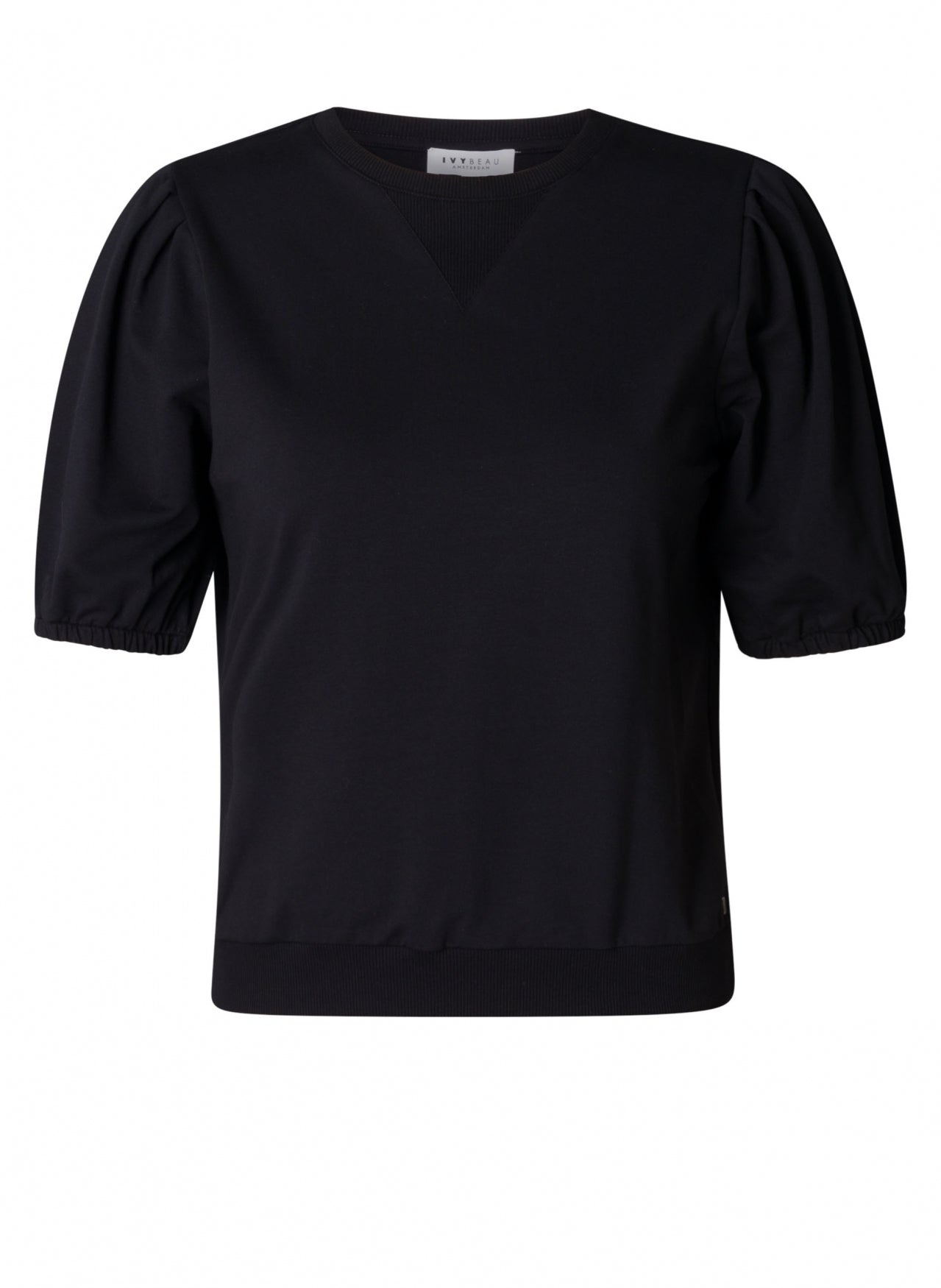 Erina | Black