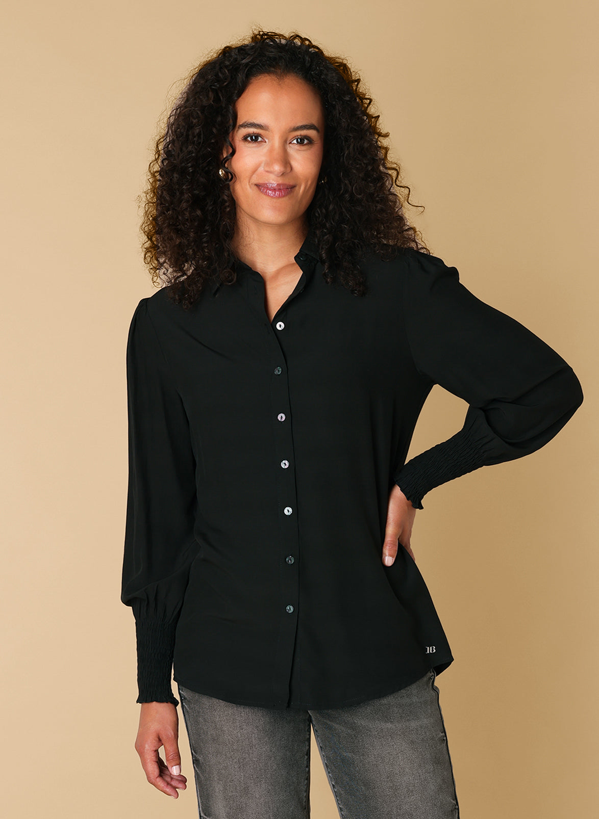 Rebell | Black
