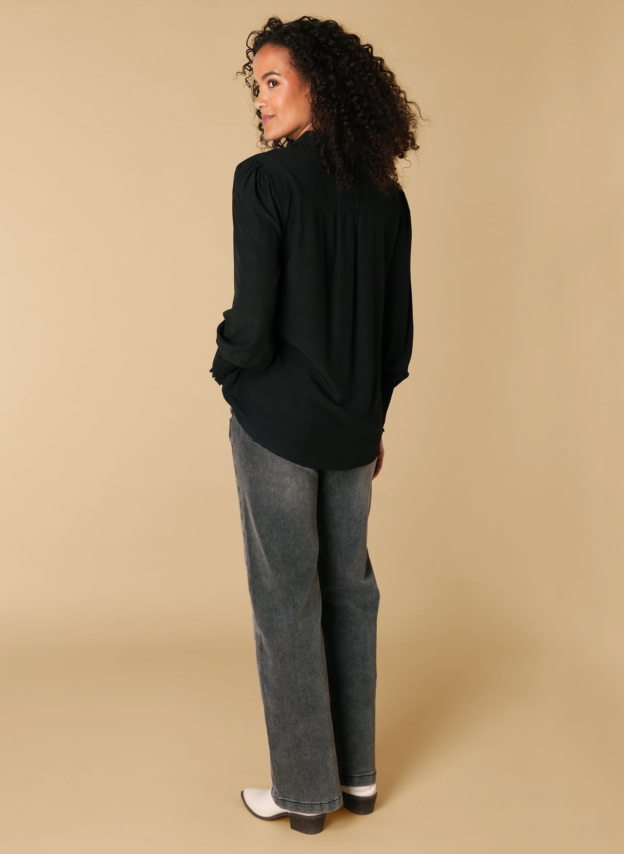 Rebell | Black