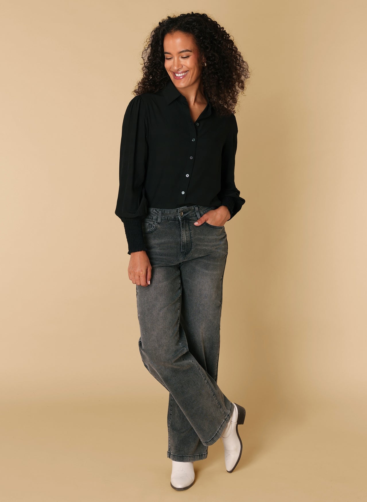 Rebell | Black