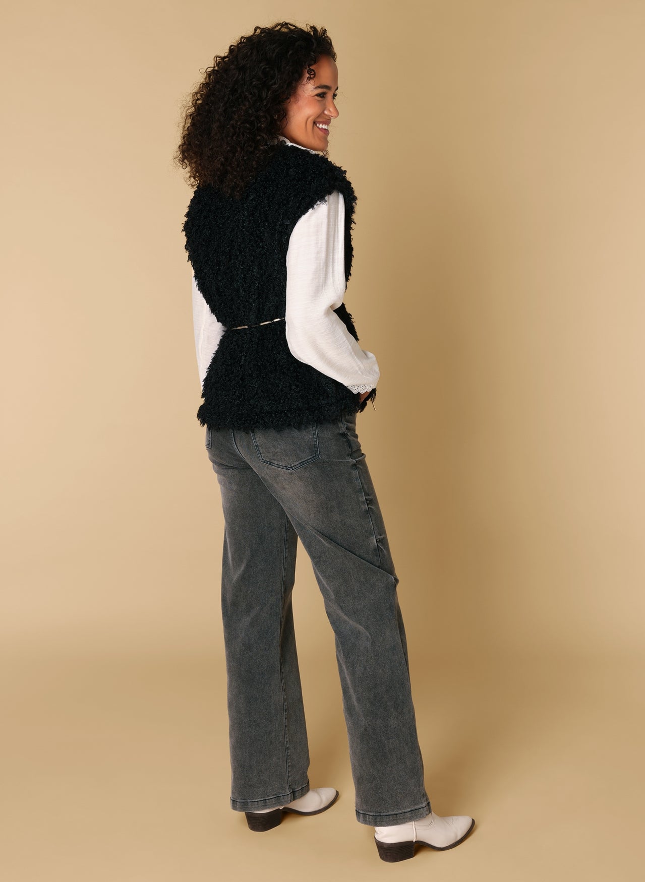 Runa | Black