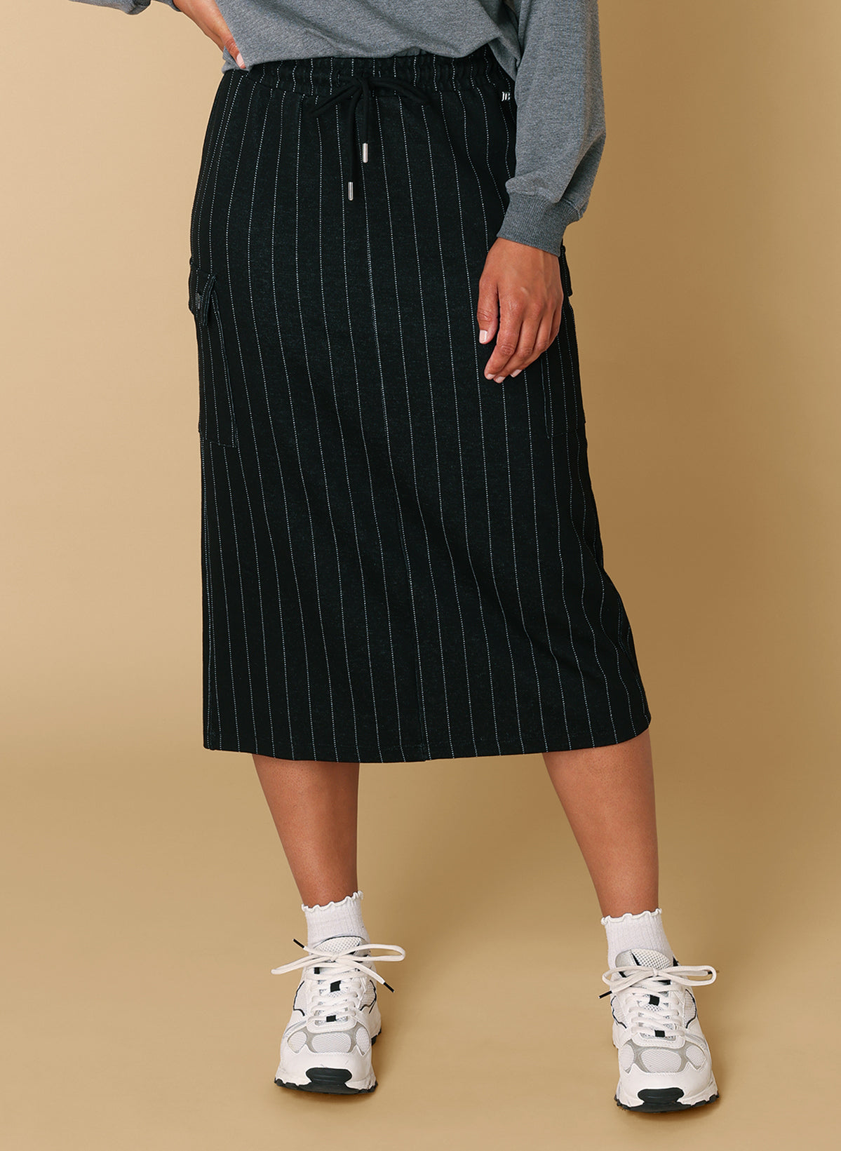 Rosella | Black/Multi-Colour