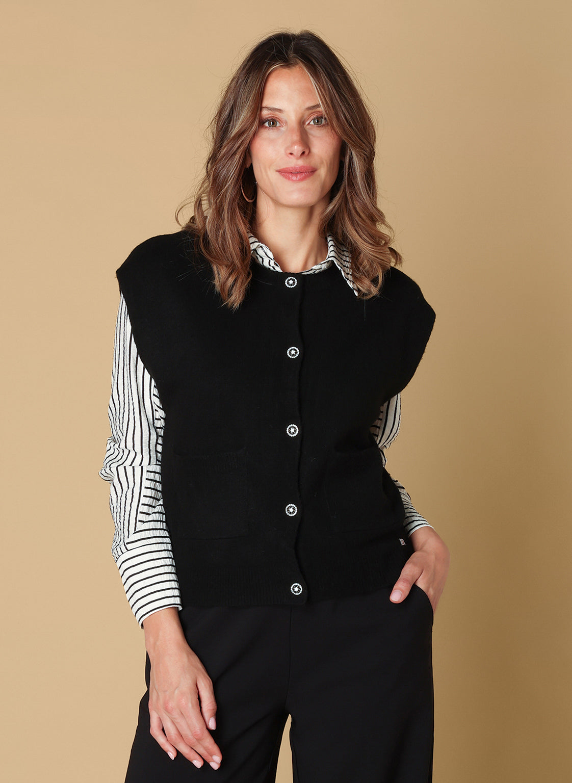 Stella | Black