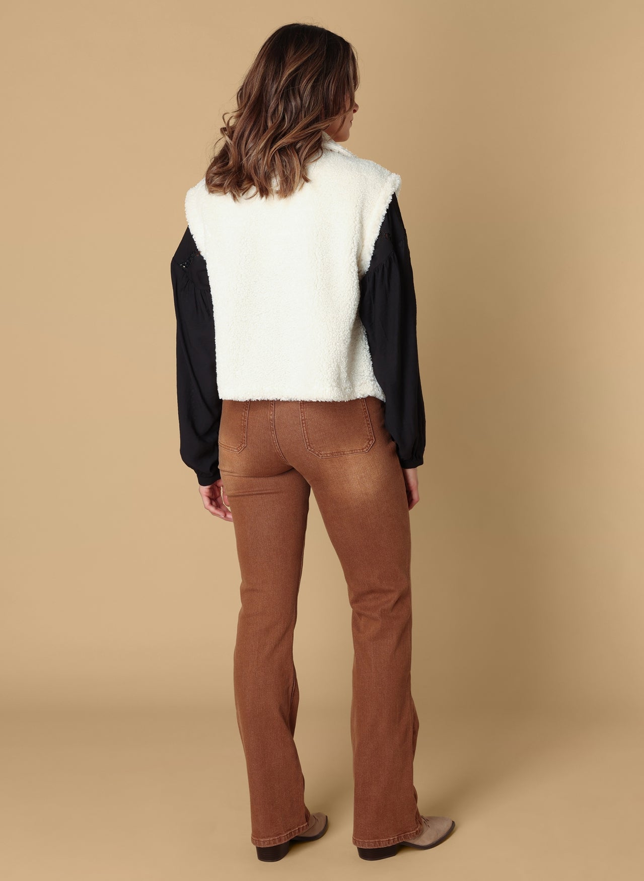 Saara | Off White